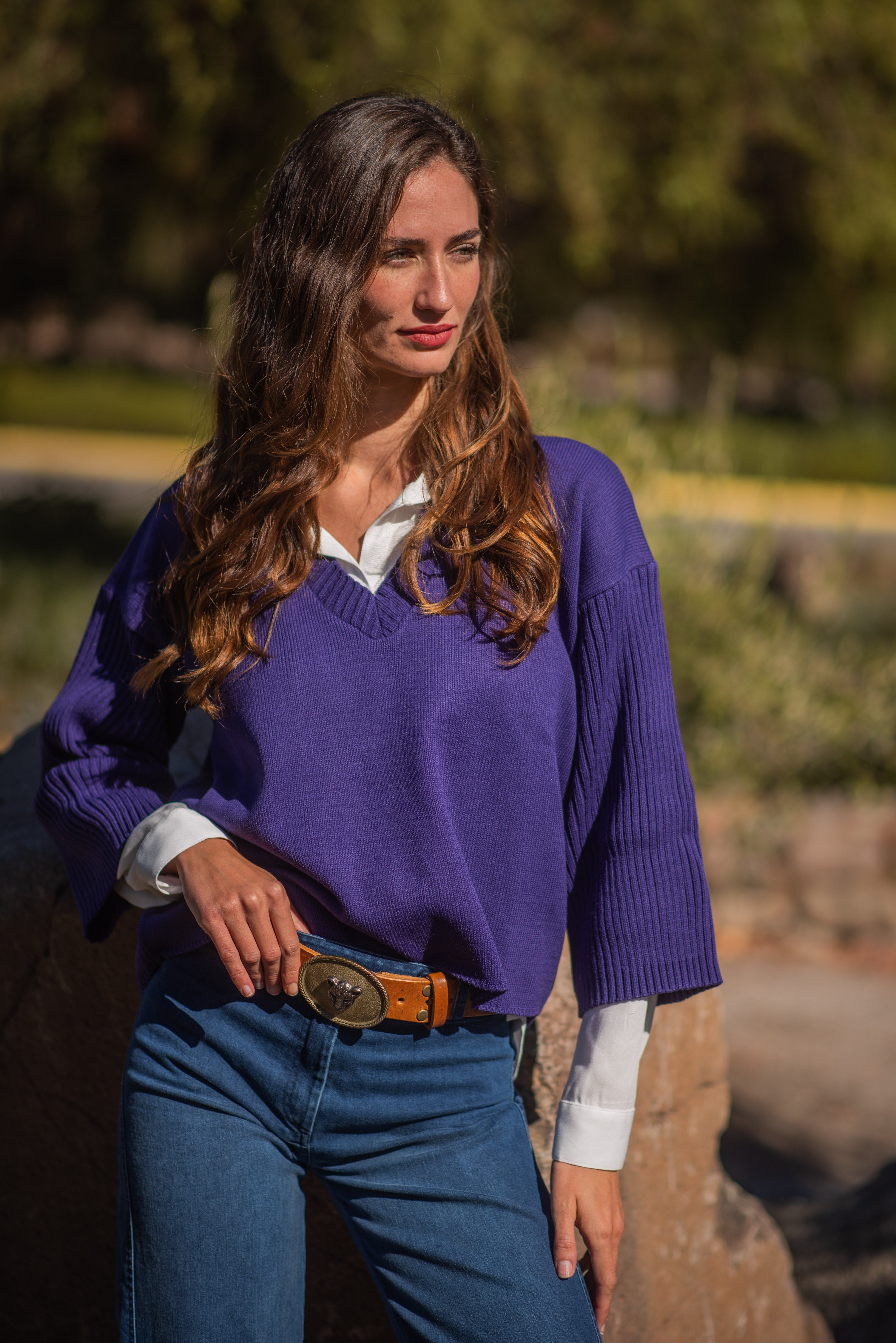 CINTURON CUERO TACHA CAFE HEBILLA DORADA