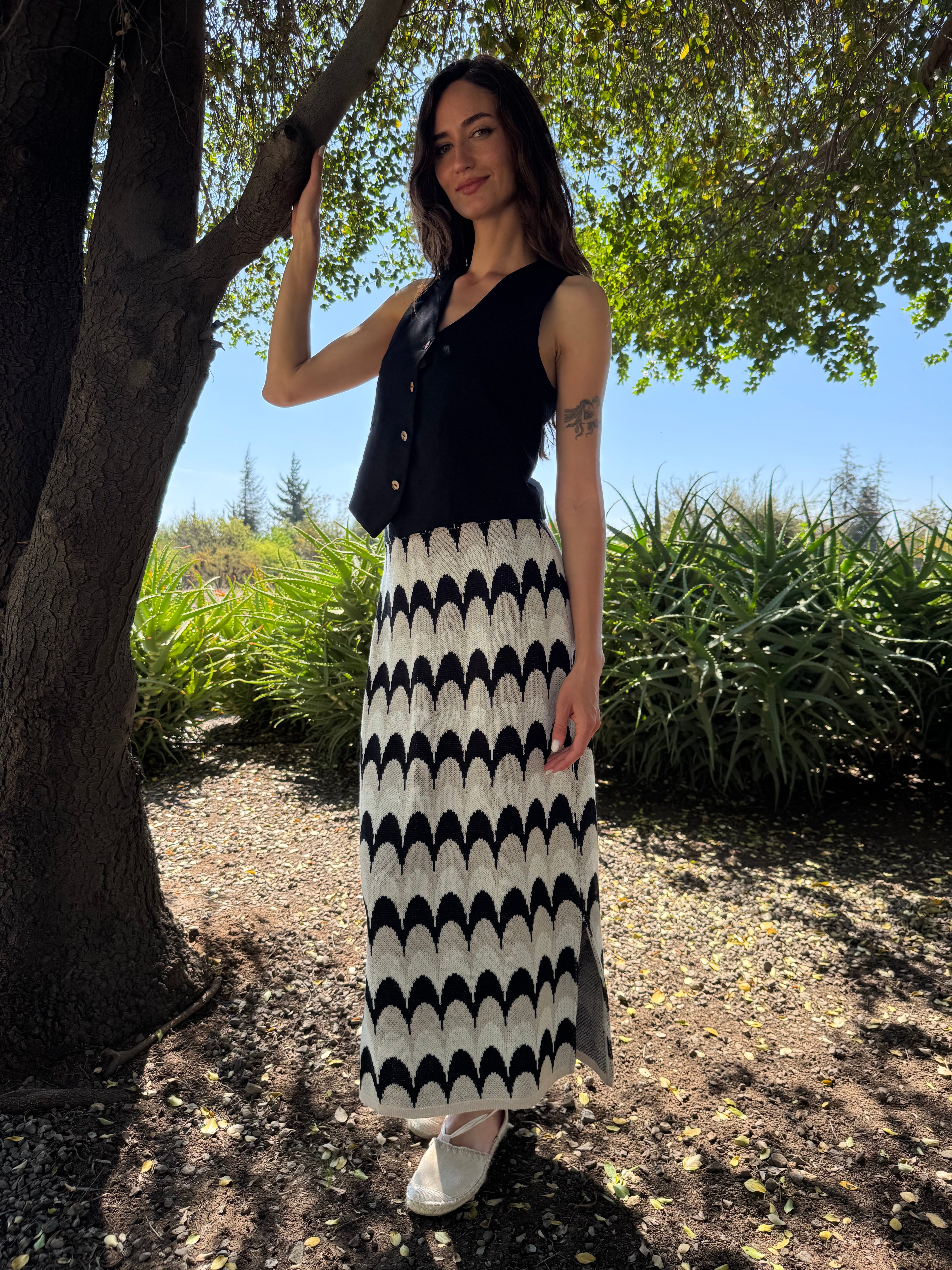 POLLERA TEJIDA ONDAS