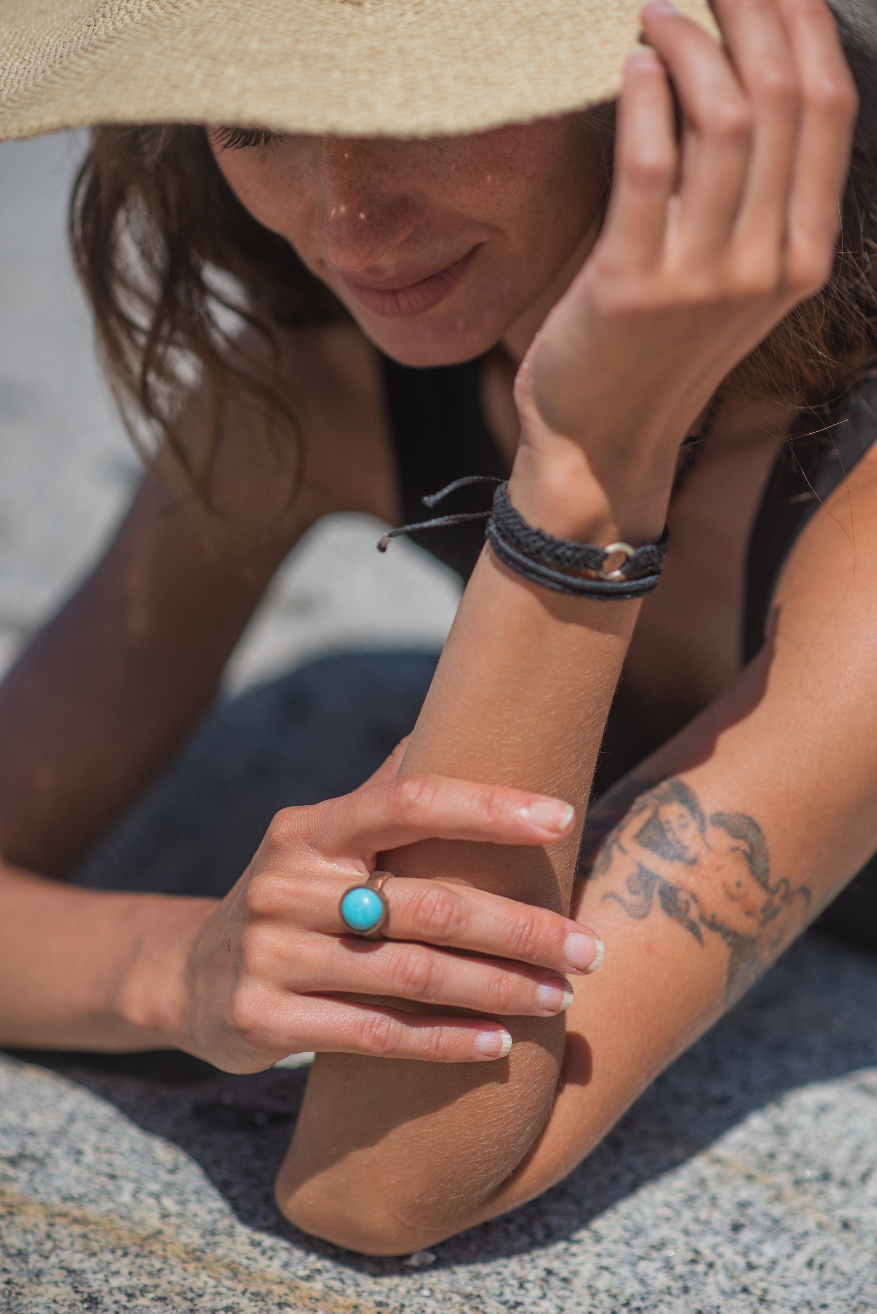 PULSERA MACRAME NEGRO