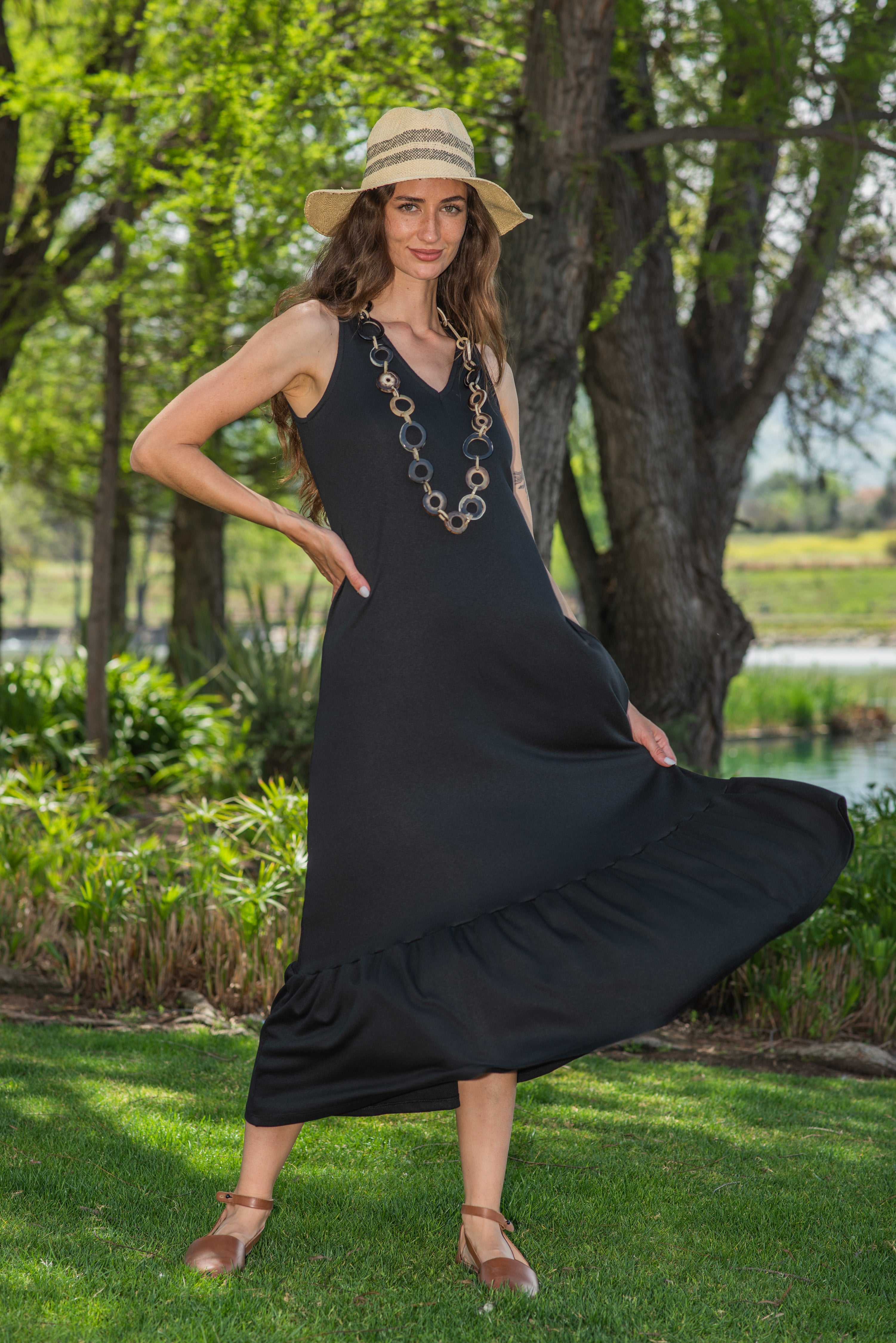 VESTIDO VUELO CANUTÓN NEGRO