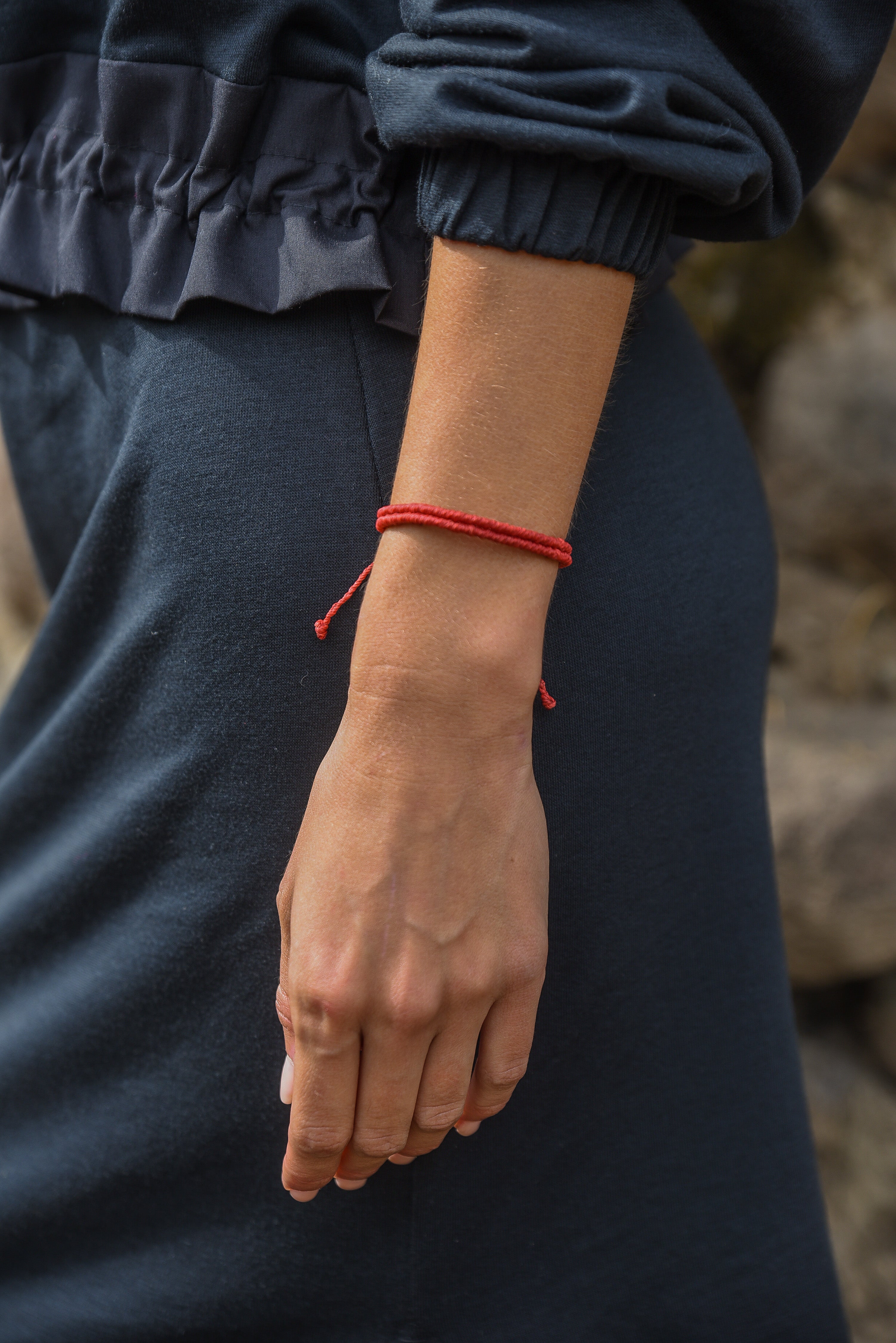 PULSERA MACRAME ROJO