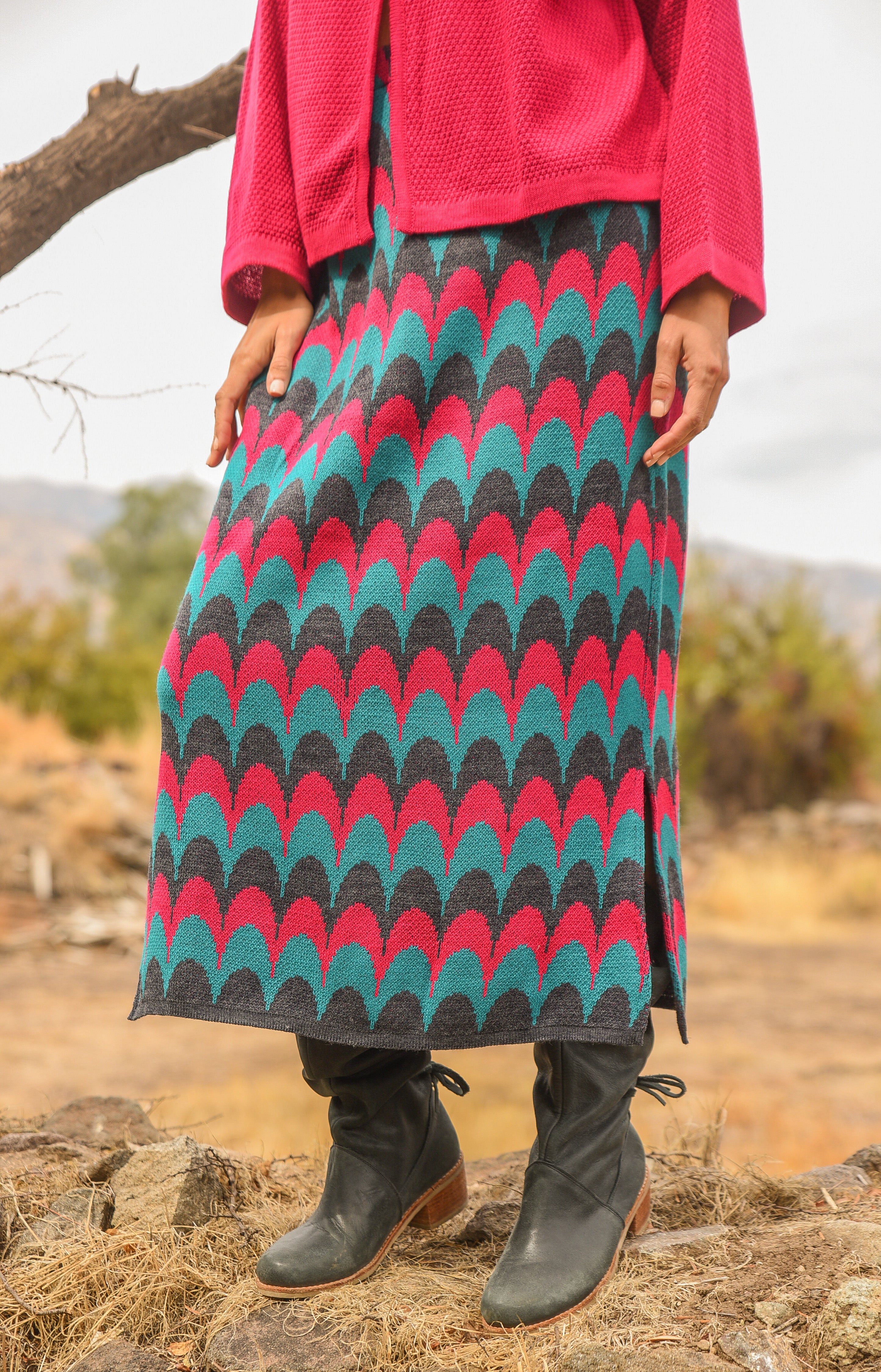 POLLERA TEJIDA ONDAS