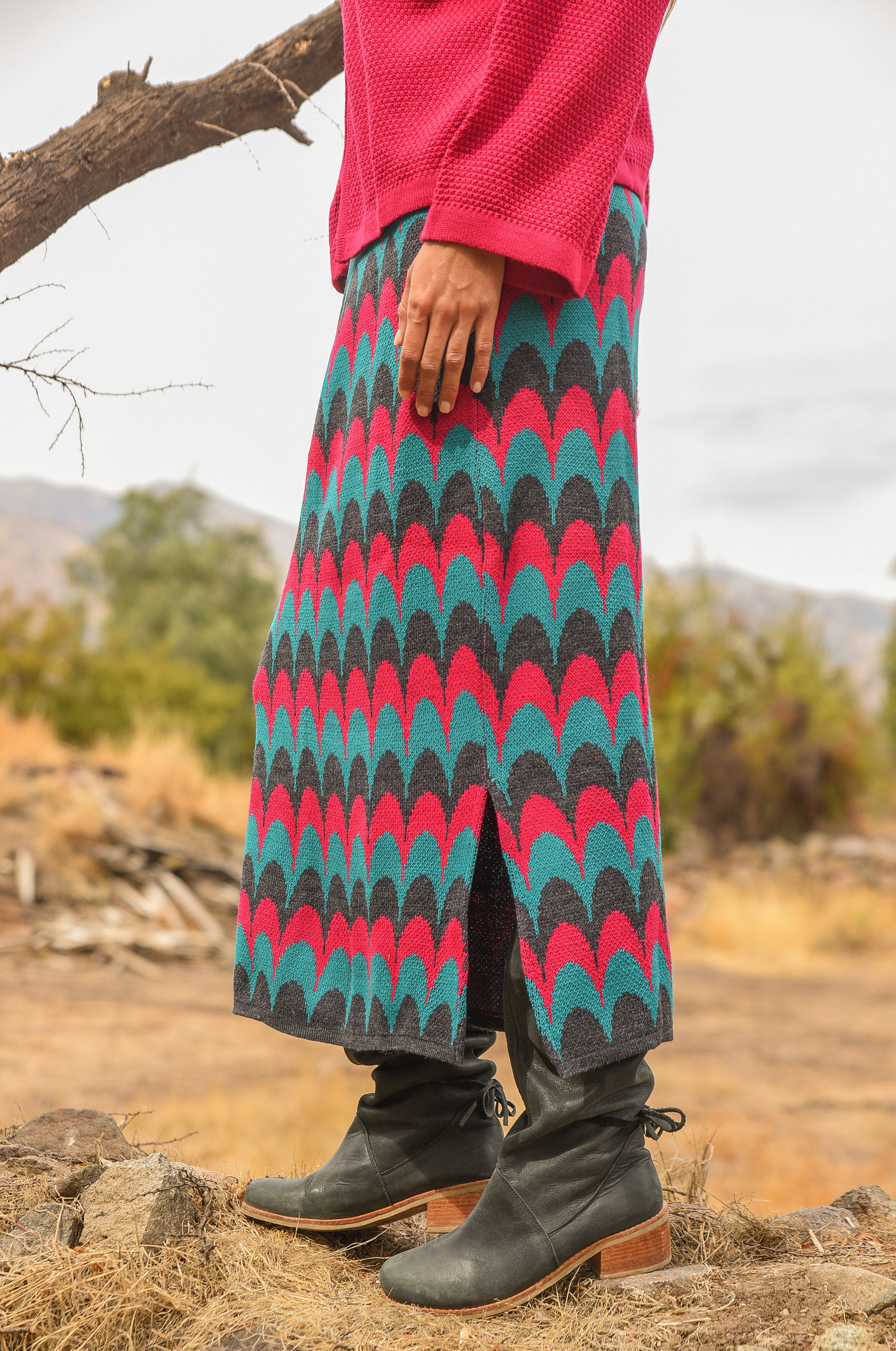 POLLERA TEJIDA ONDAS