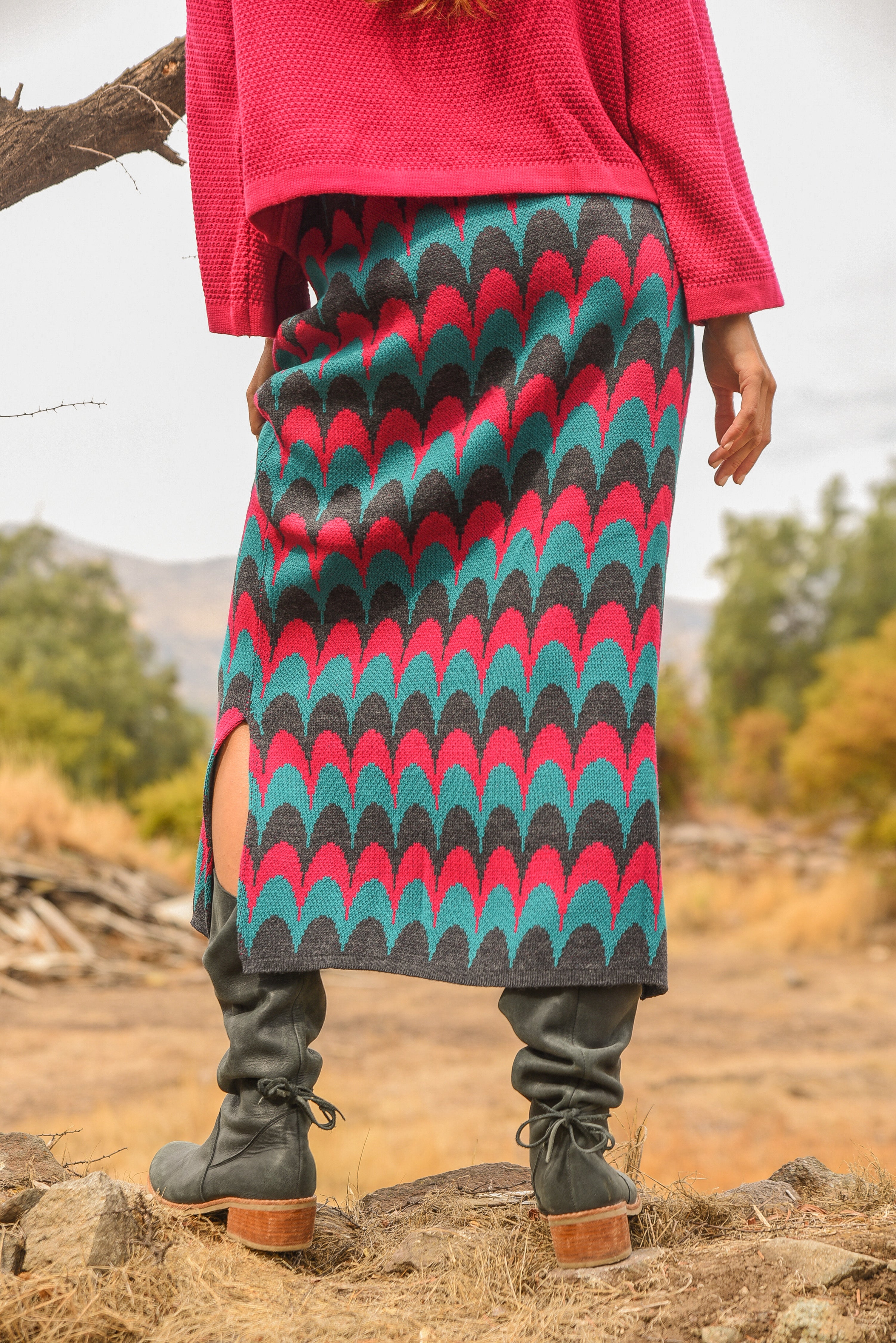 POLLERA TEJIDA ONDAS