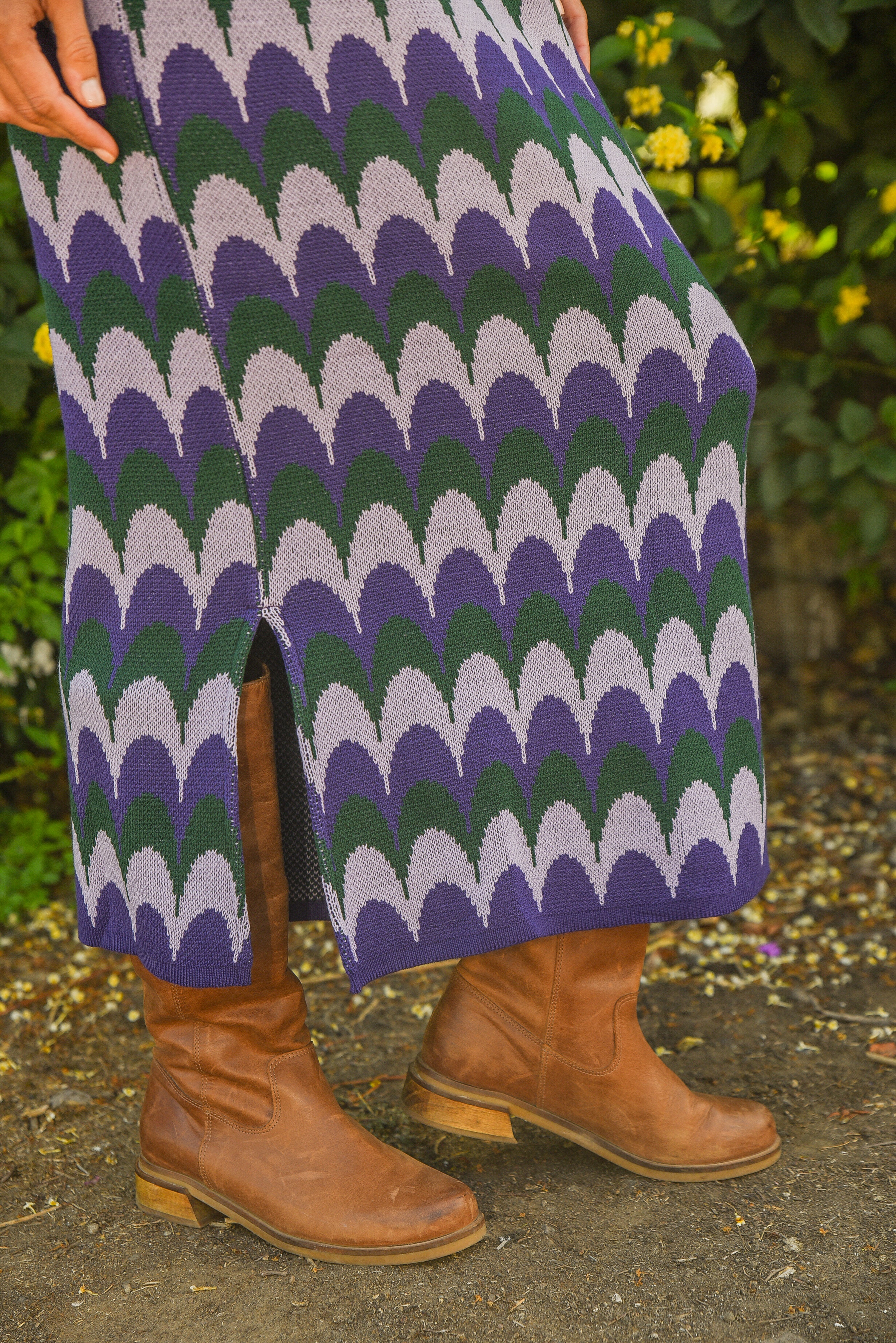 POLLERA TEJIDA ONDAS