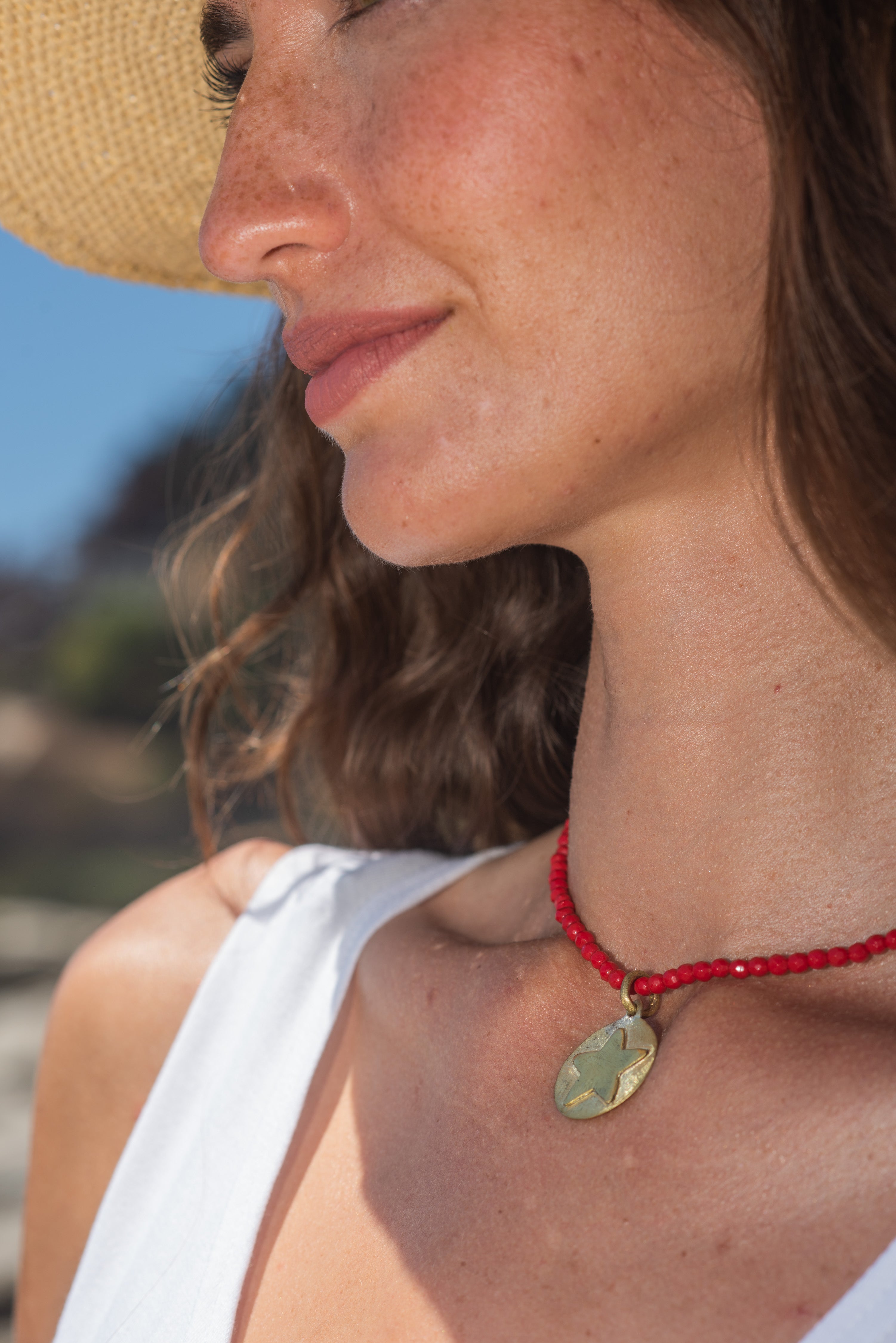 COLLAR PIEDRAS COLGANTE ESTRELLA BRONCE