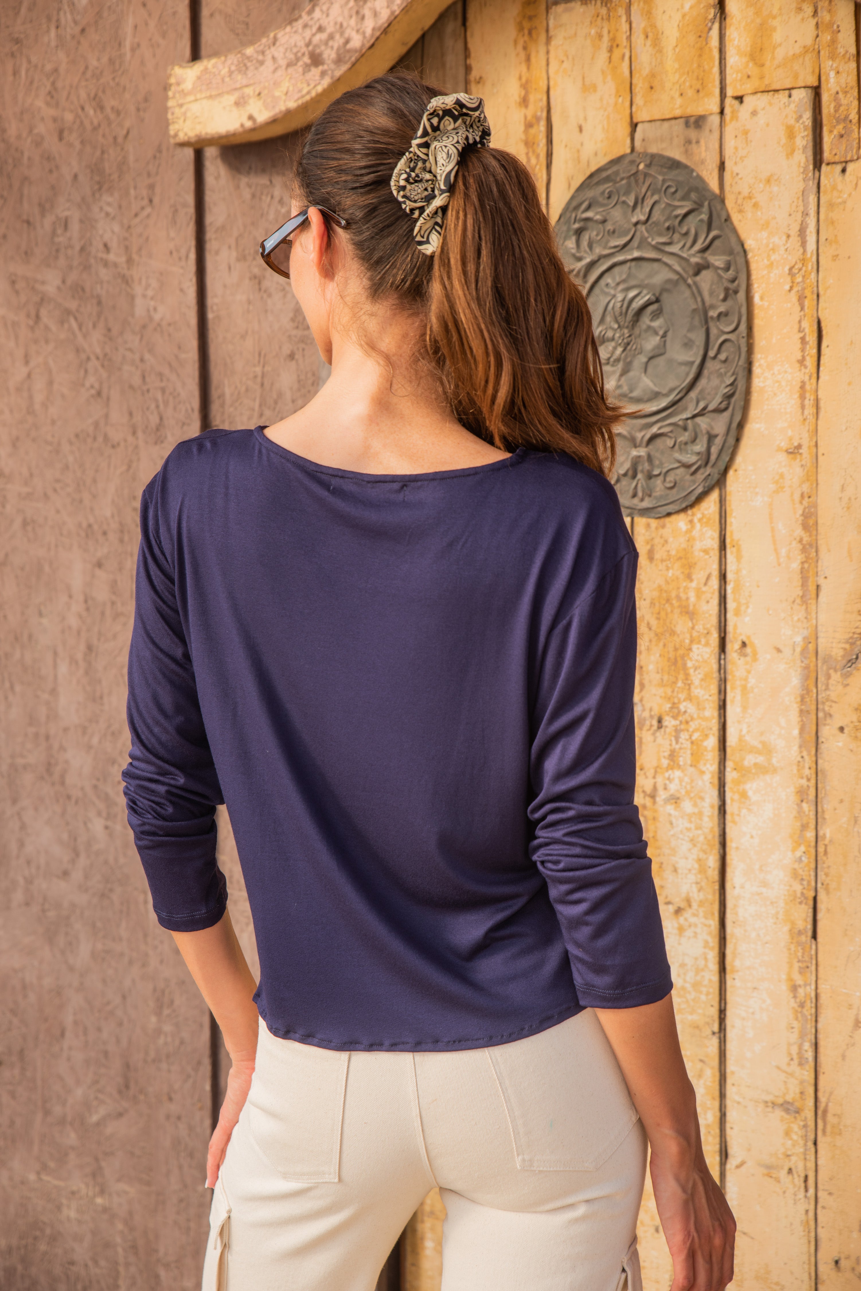 POLERA NUDO