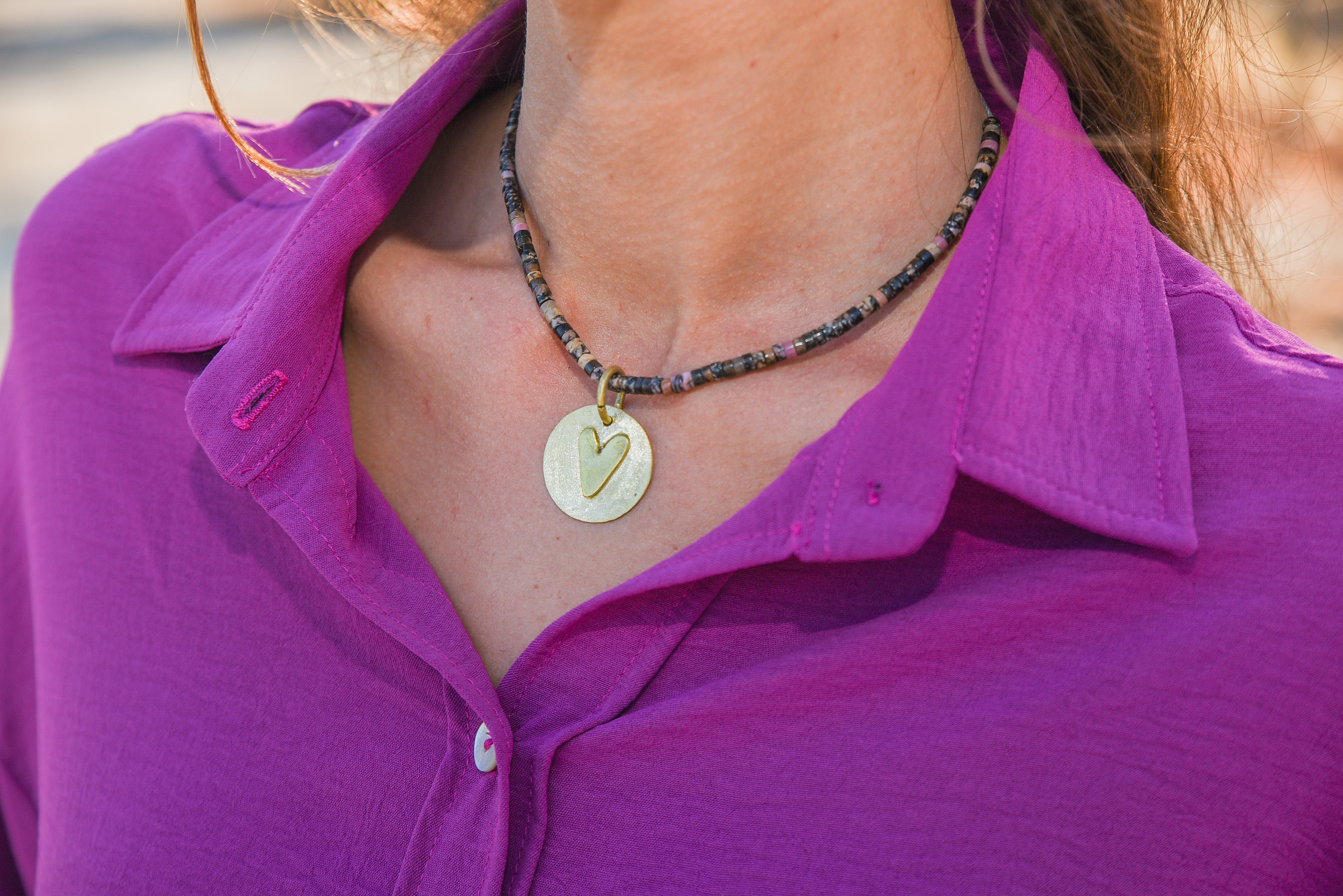 COLLAR CORTO PIEDRA COLGANTE BRONCE 3