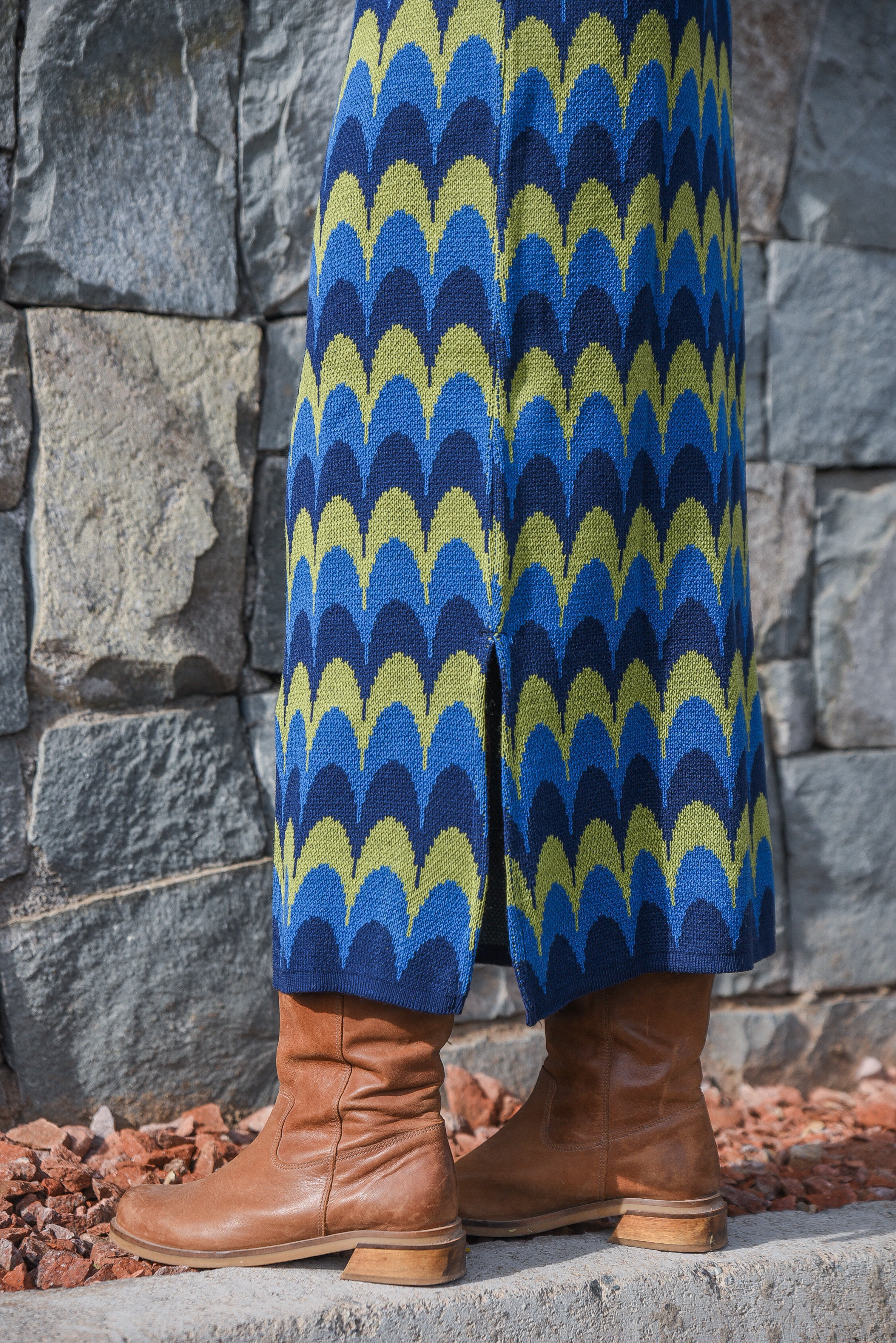 POLLERA TEJIDA ONDAS