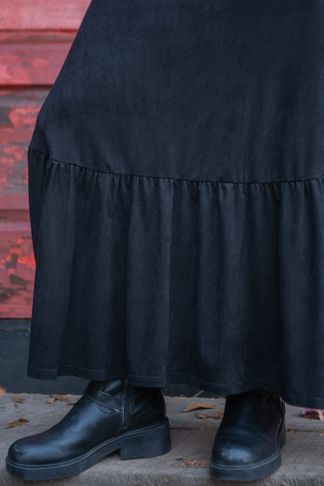 POLLERA GAMUZA NEGRA