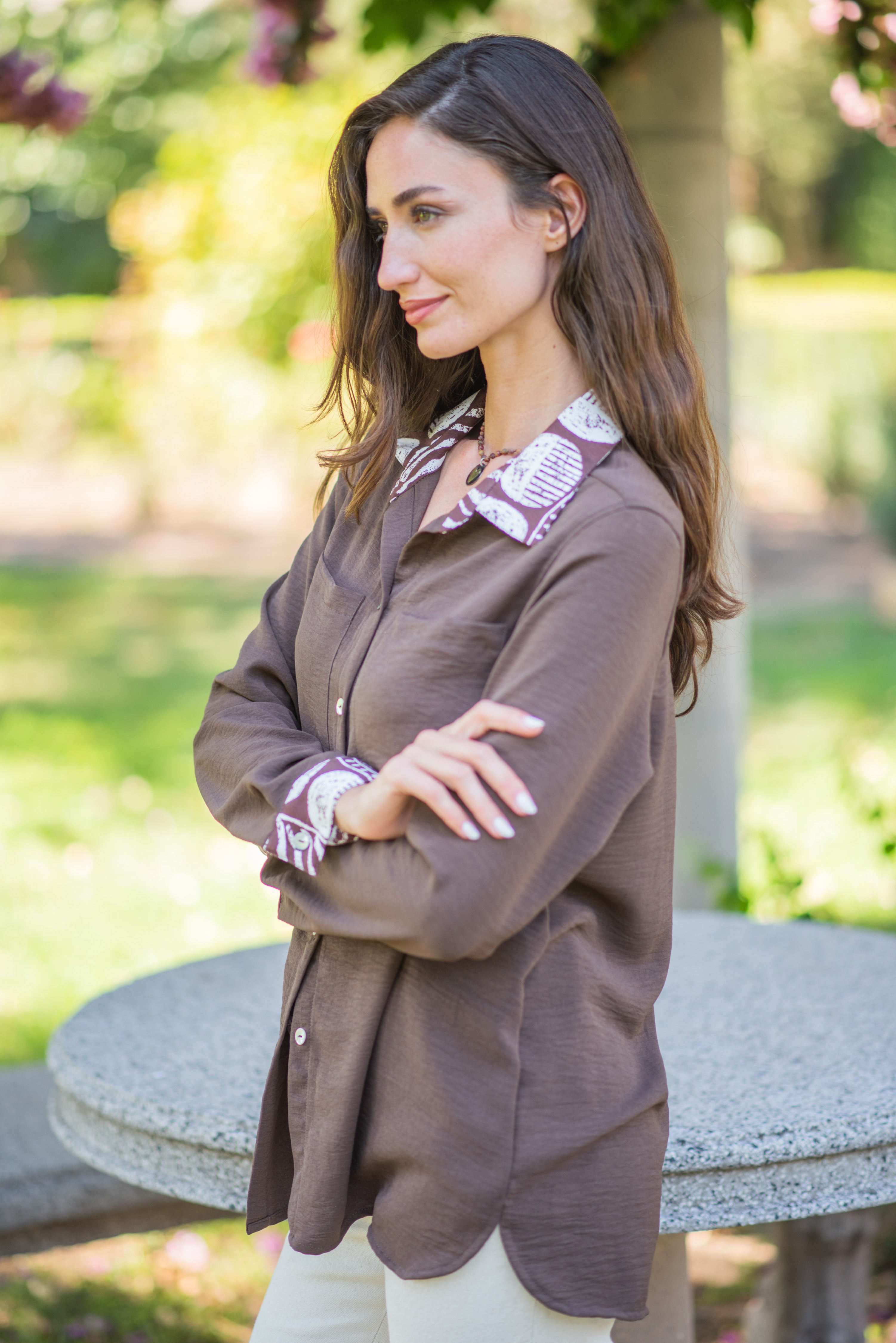 BLUSA ALICIA CAFÉ ÉTNICO