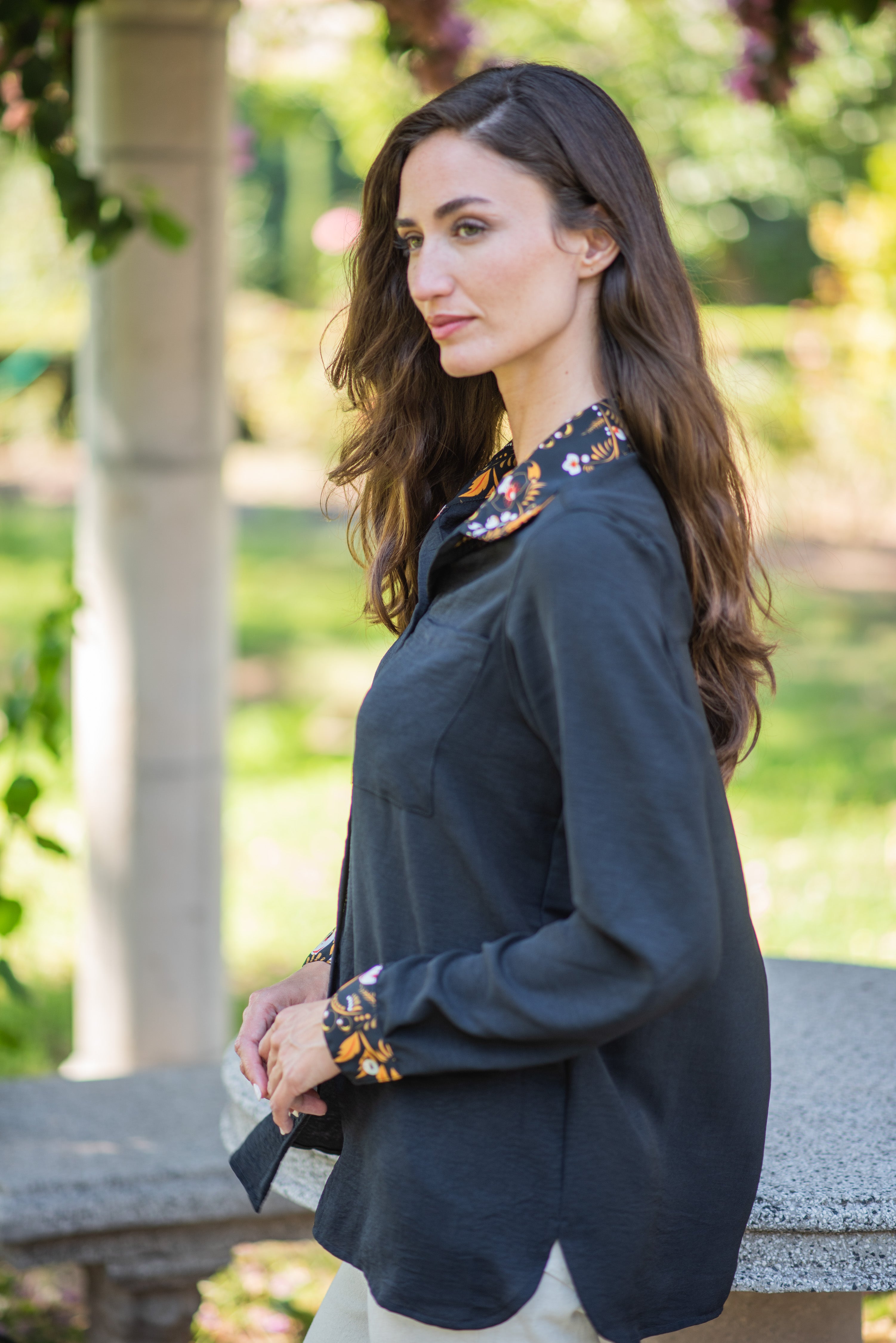 BLUSA ALICIA NEGRO FLOR