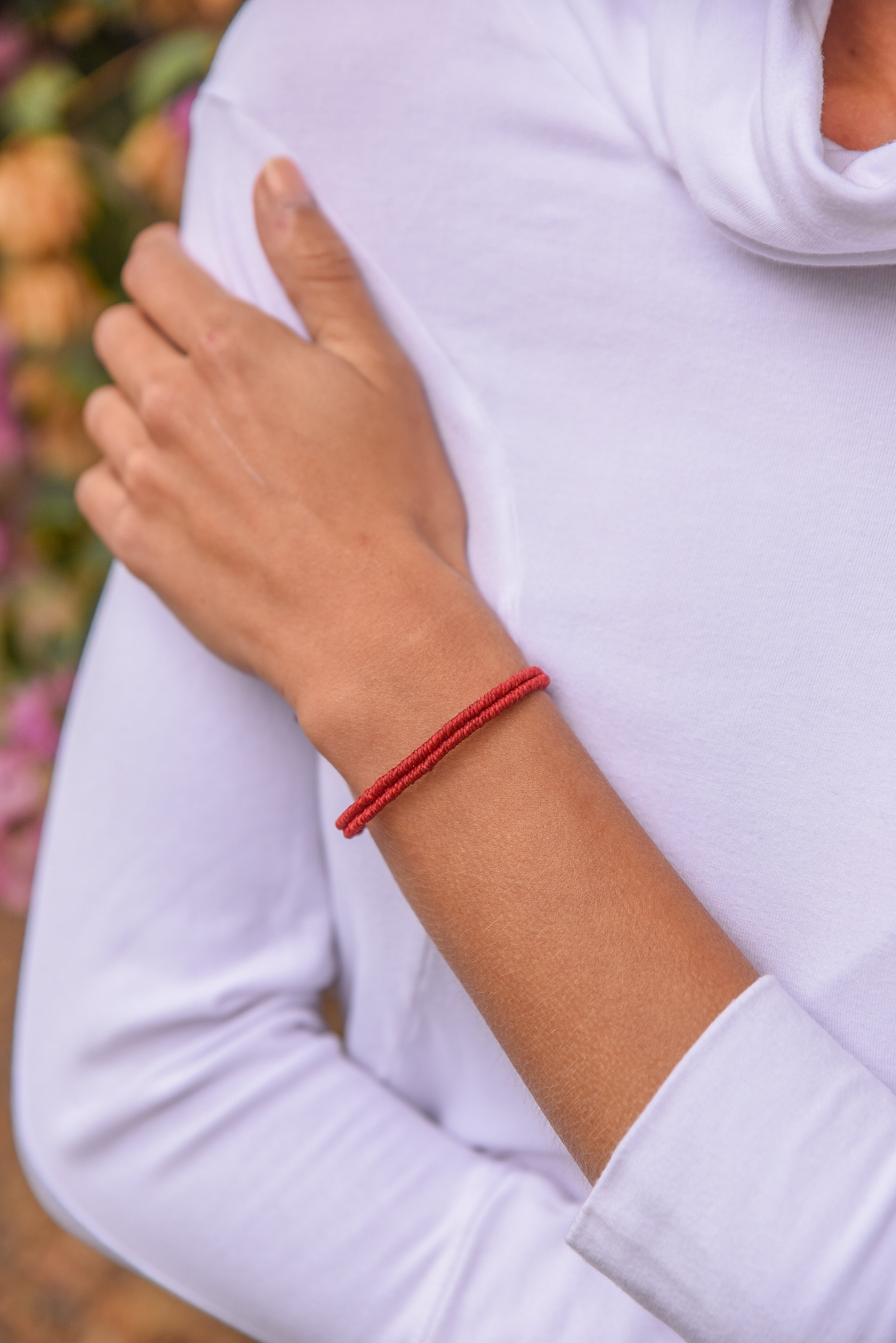 PULSERA MACRAME ROJO