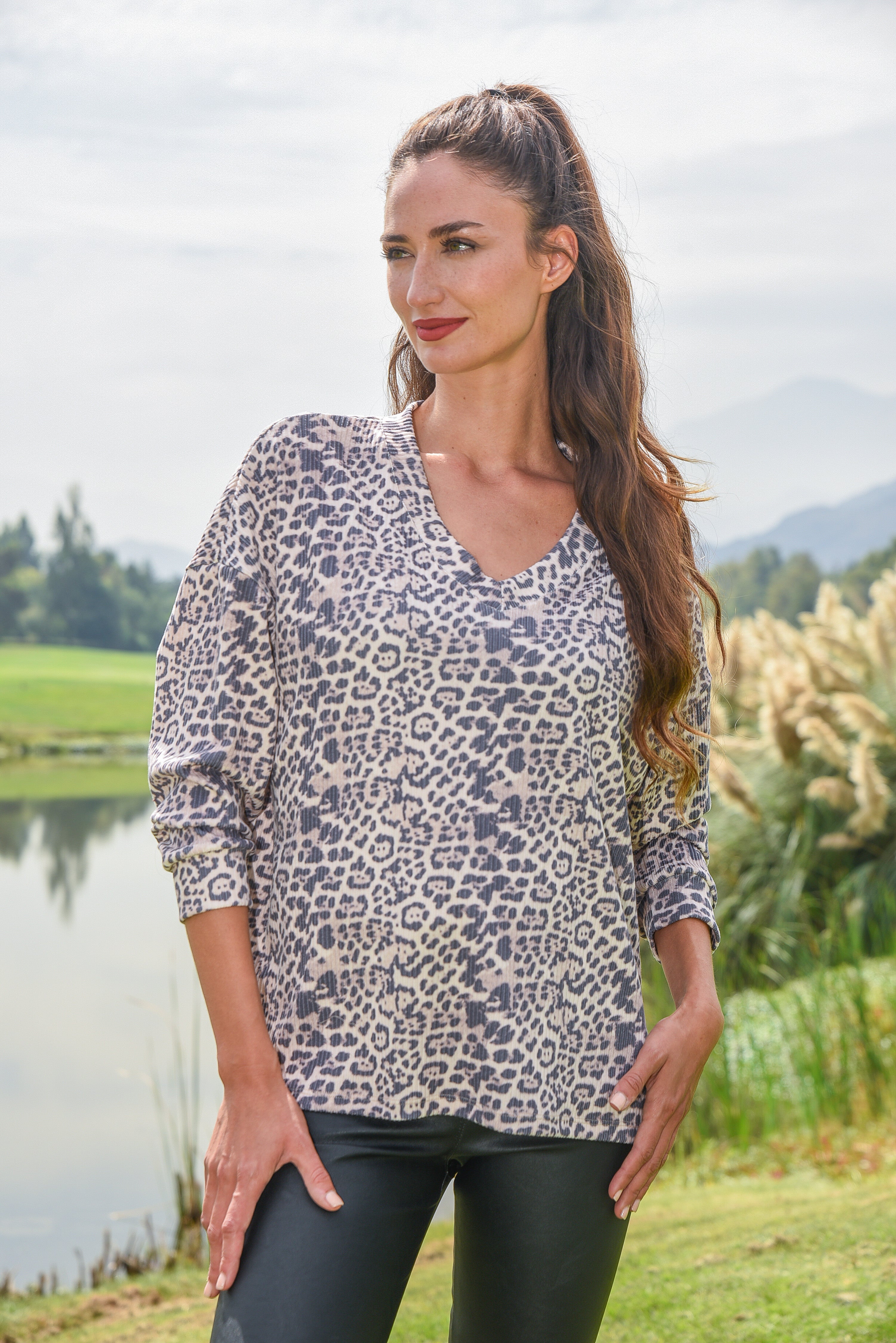 SWEATER CARMIN ESTAMPADO