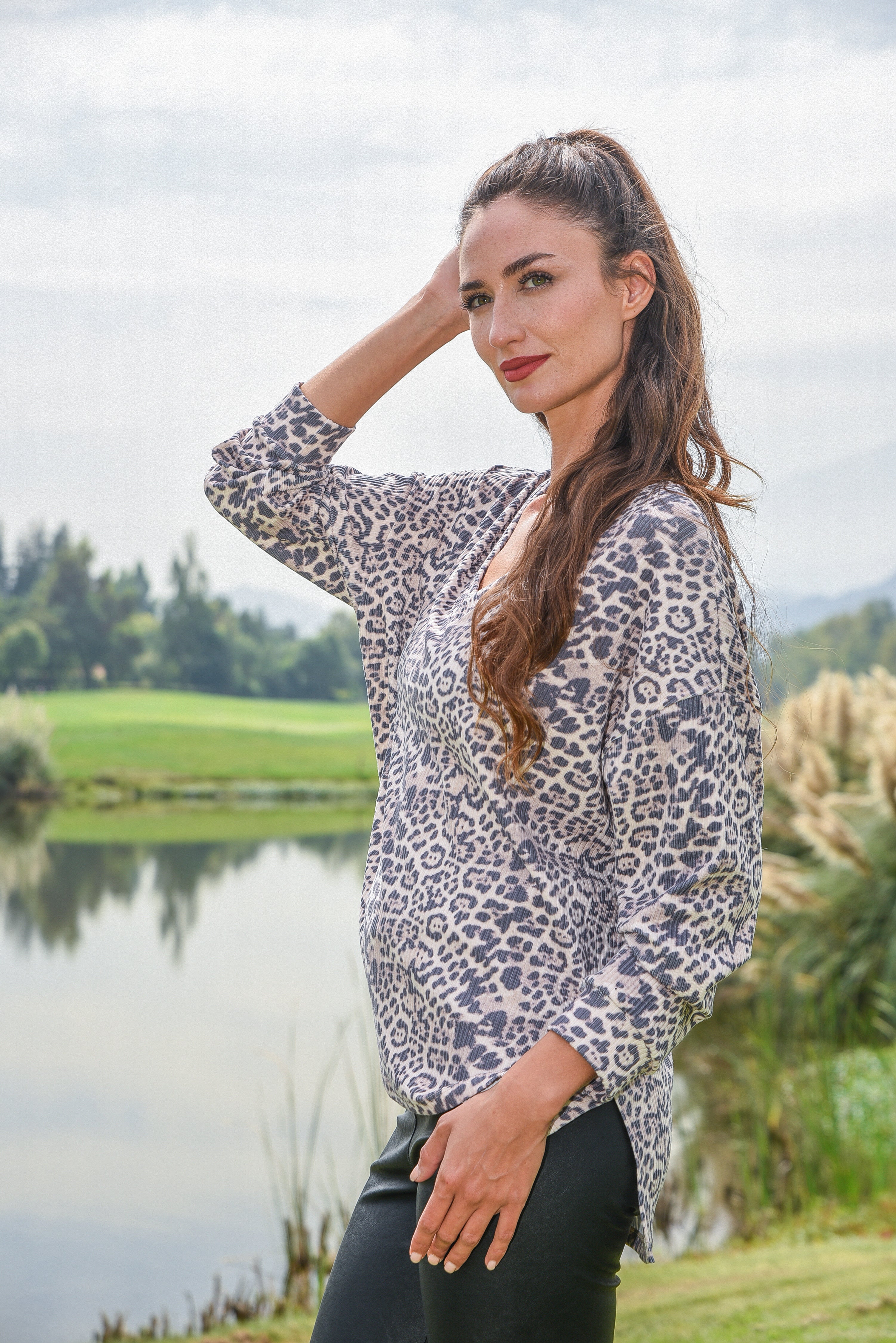 SWEATER CARMIN ESTAMPADO
