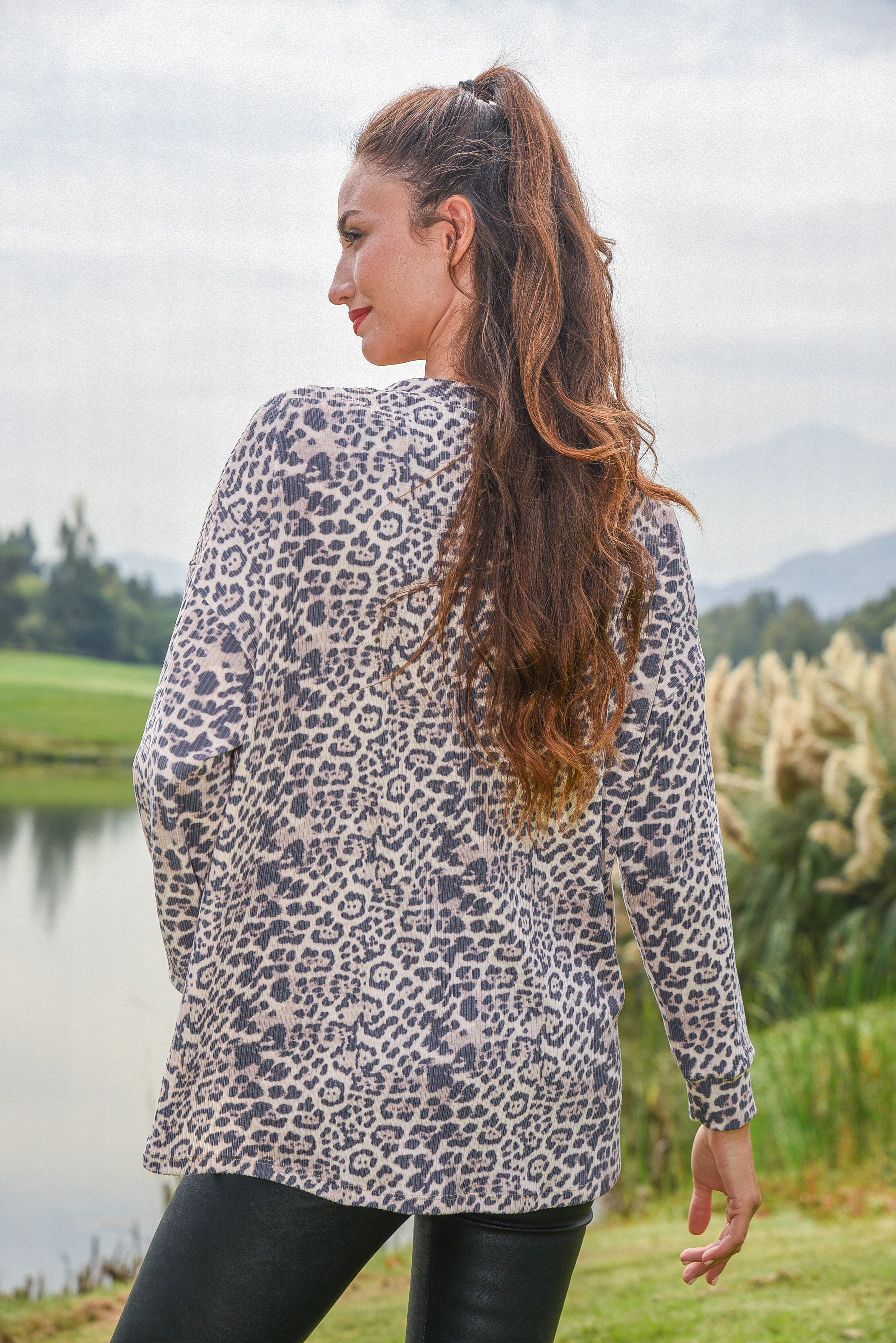 SWEATER CARMIN ESTAMPADO