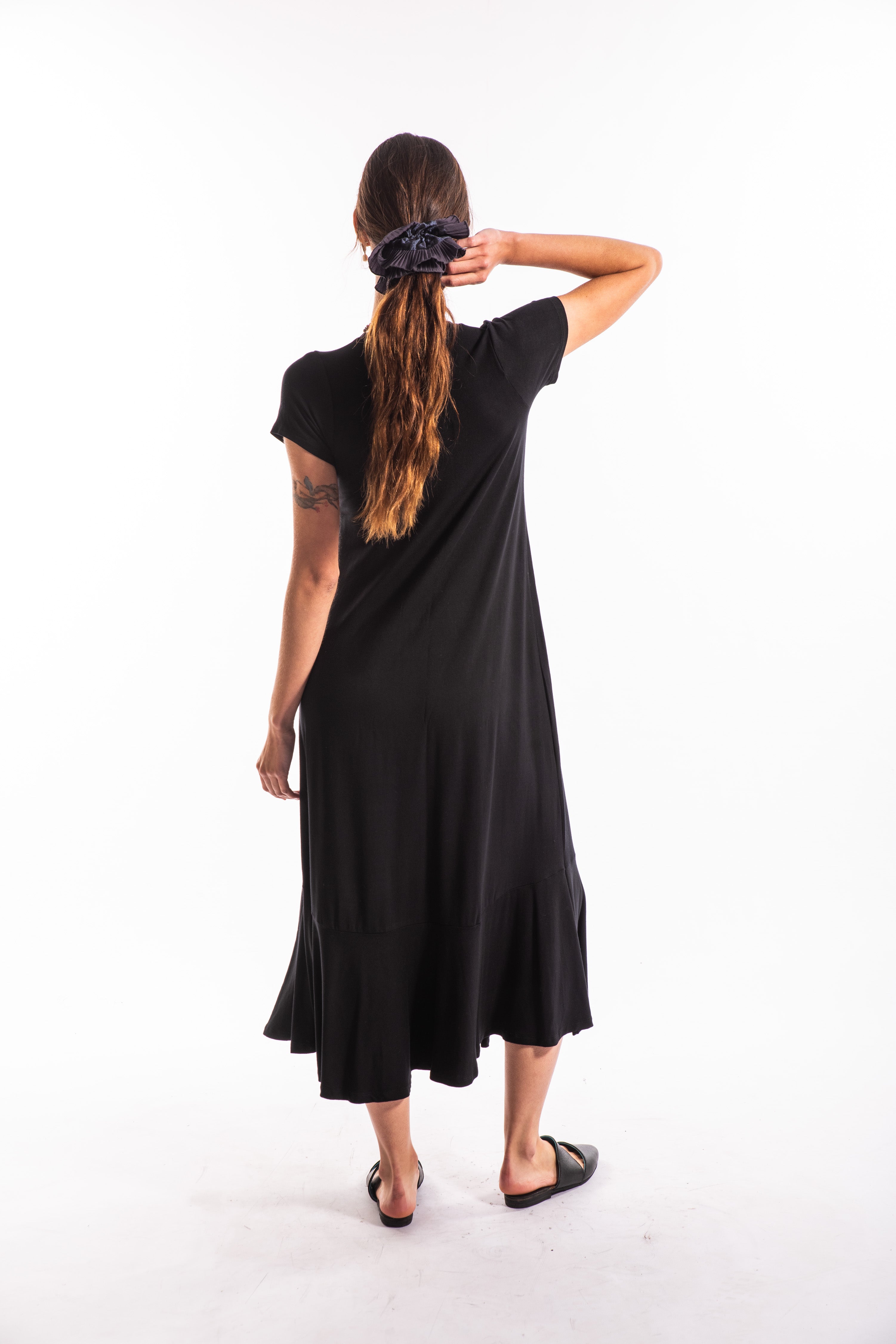 VESTIDO LUISA MANGA CORTA NEGRO