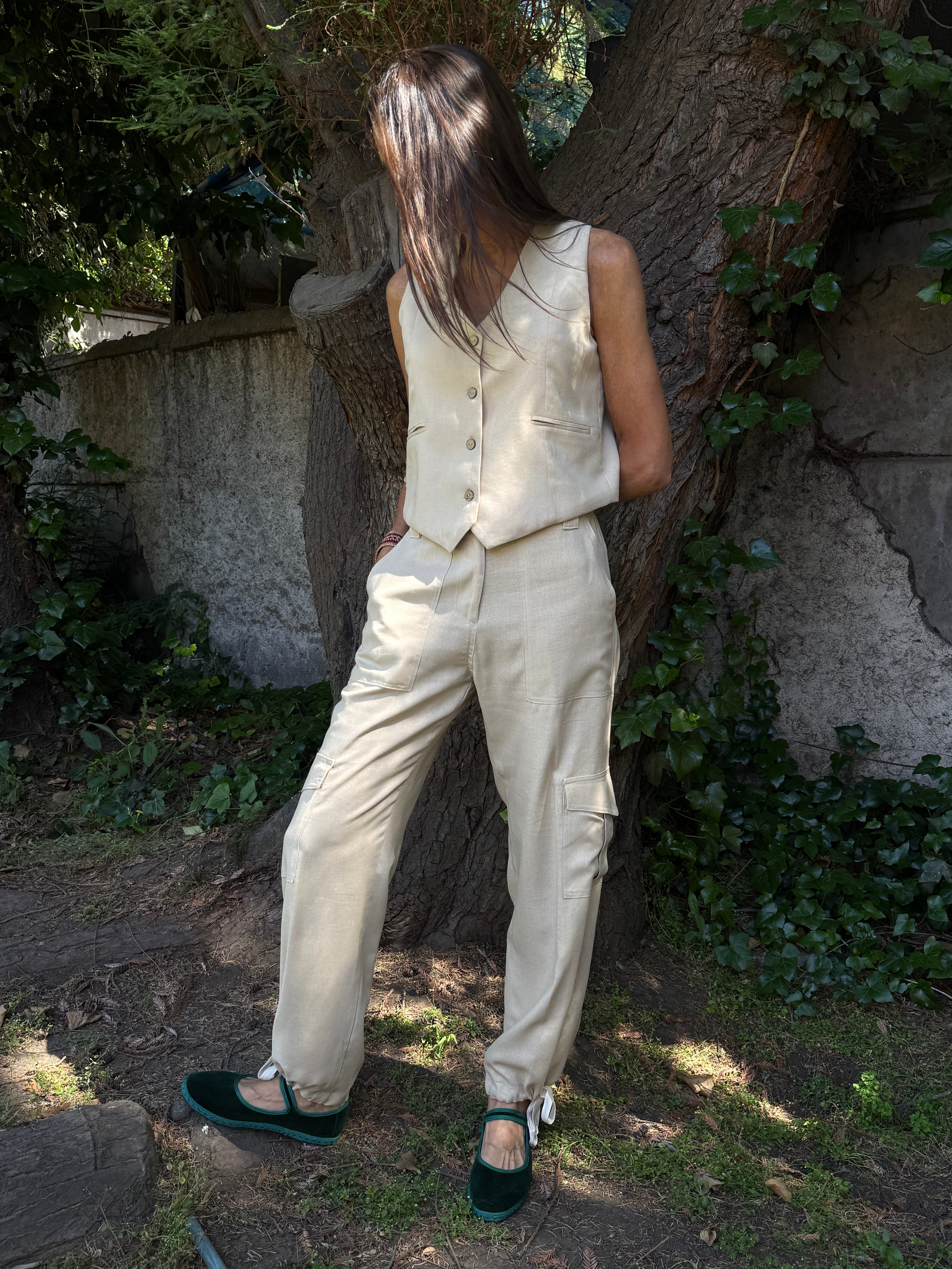 PANTALÓN LINO CARGO BEIGE