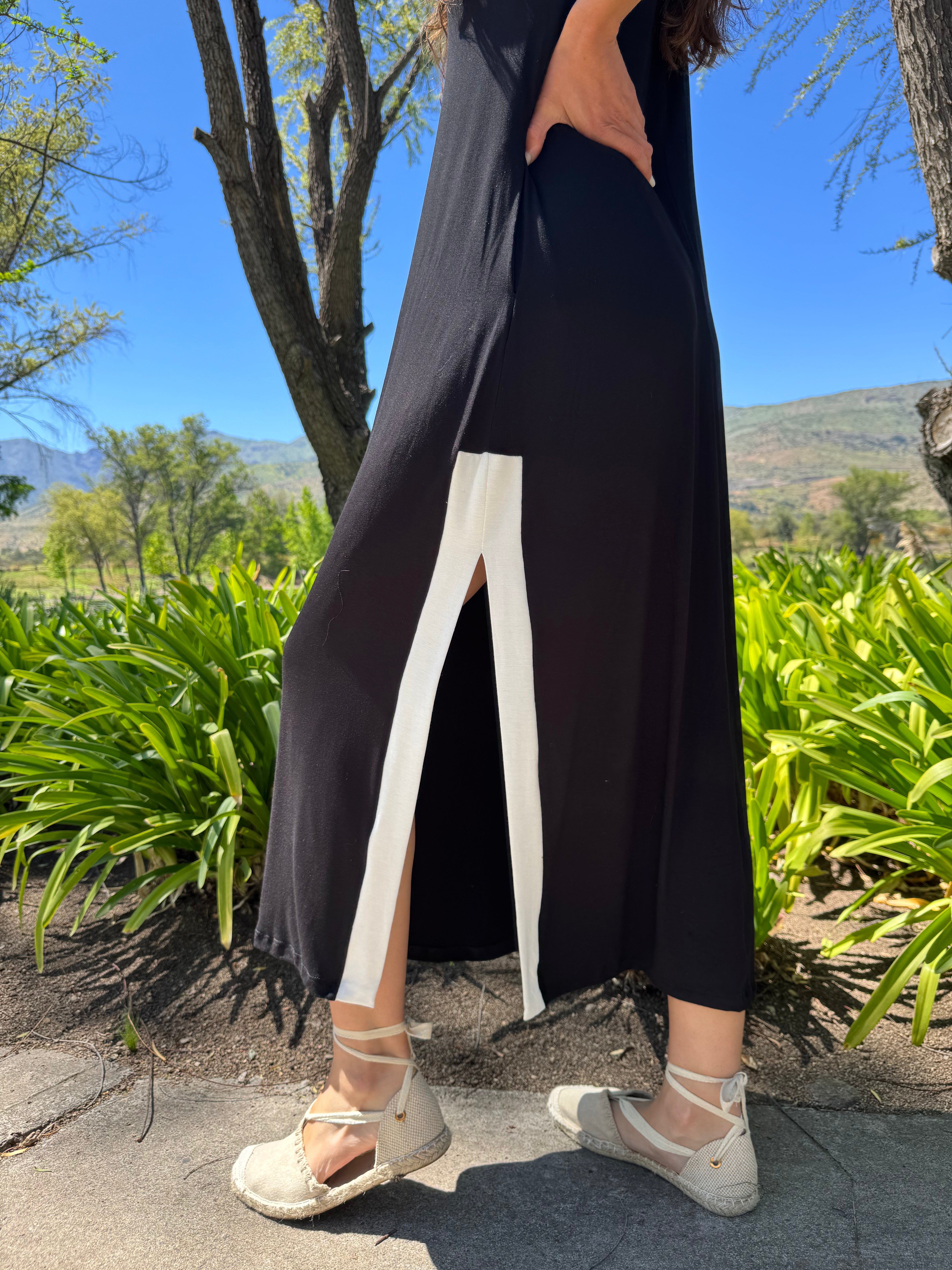 VESTIDO FLORIANÁPOLIS NEGRO CRUDO