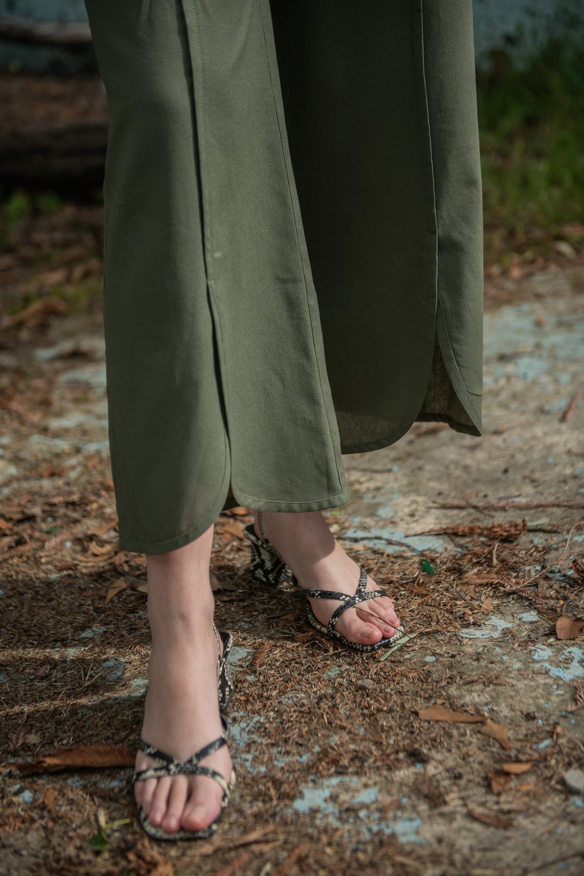 PANTALÓN LINO BEA MUSGO