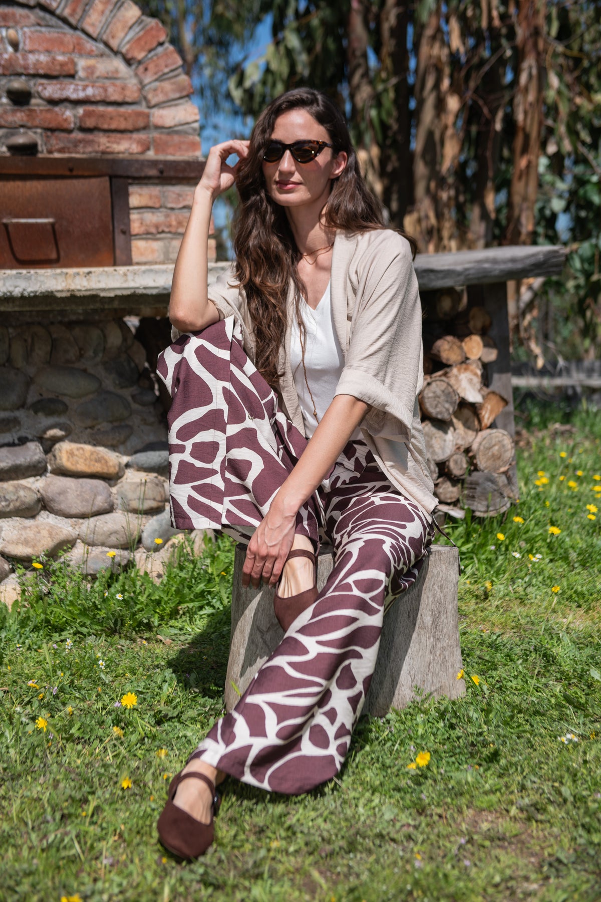 PANTALÓN ESTAMPADO DOMINGA CAFÉ
