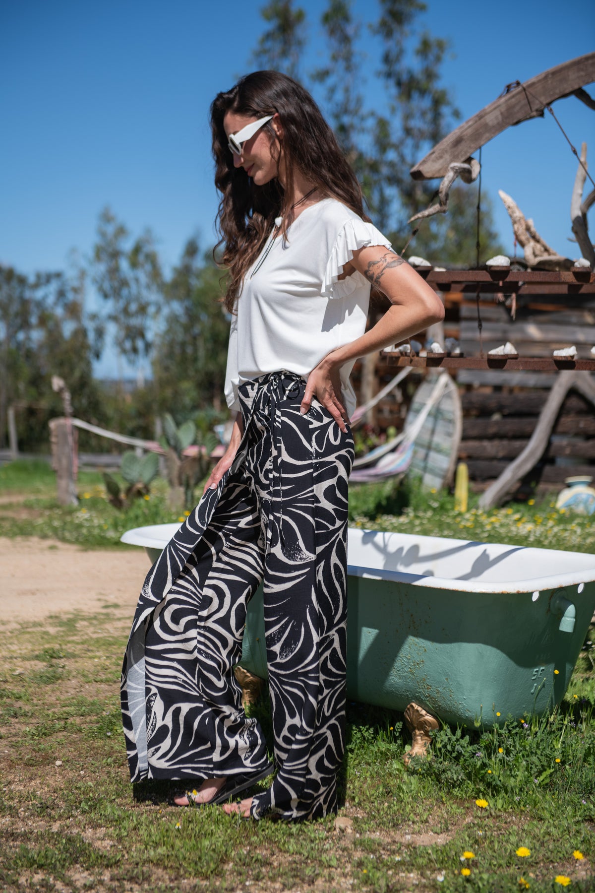 PANTALÓN ESTAMPADO DOMINGA NEGRO