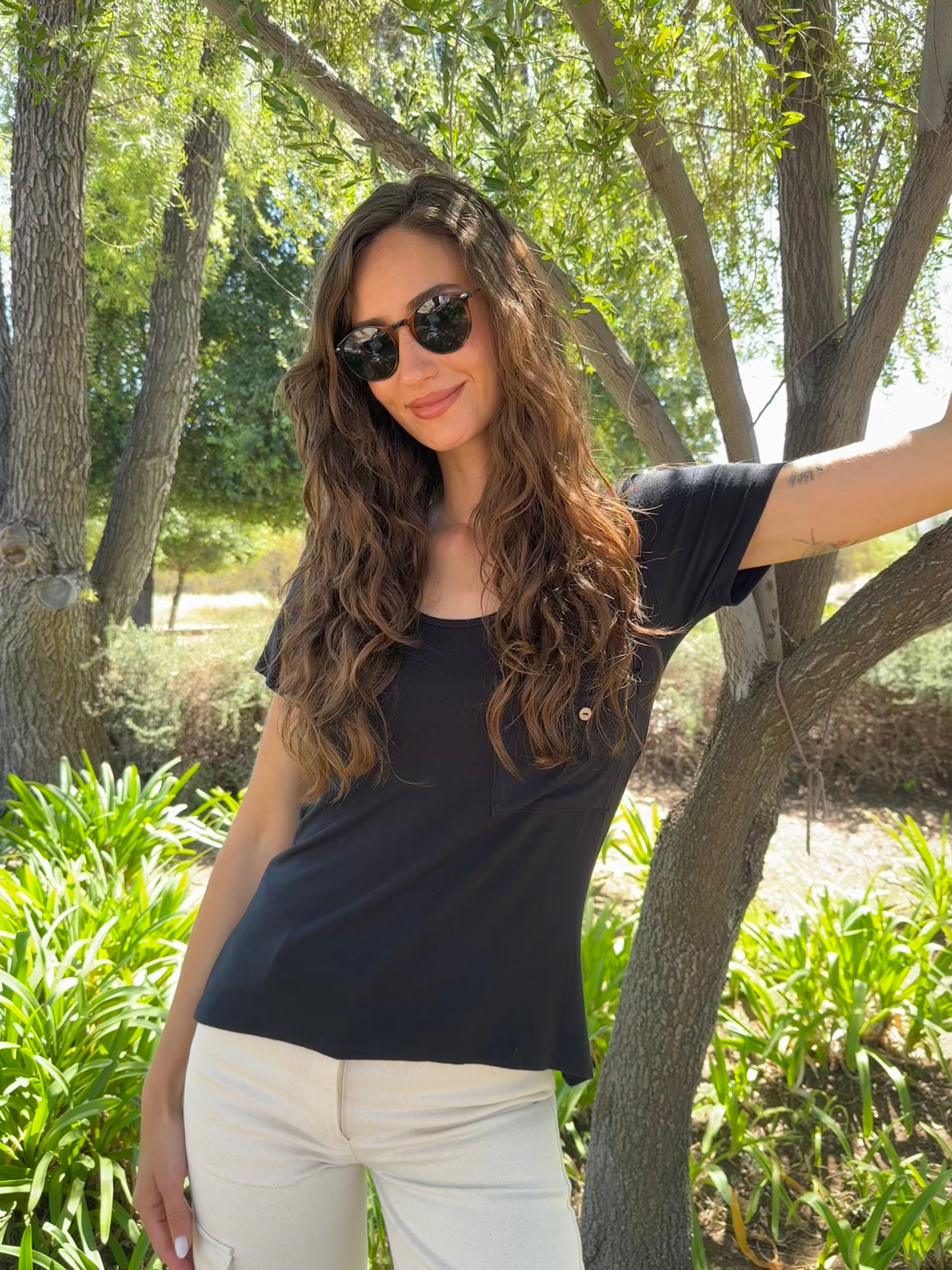 POLERA MODELO BOLSILLO