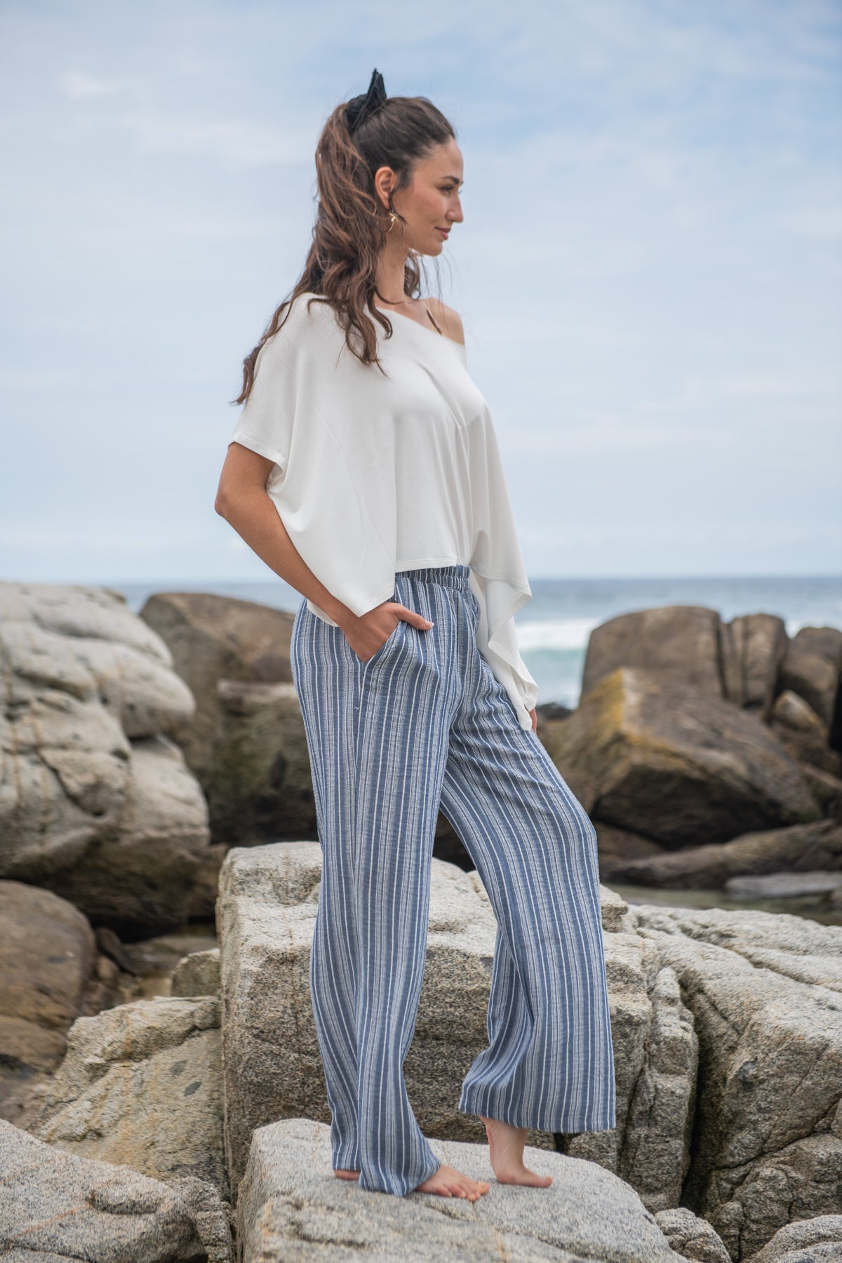 PANTALÓN RAYADO AZUL