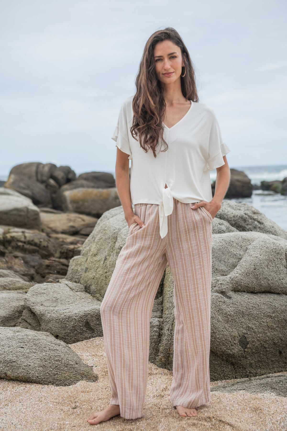 PANTALÓN RAYADO BEIGE