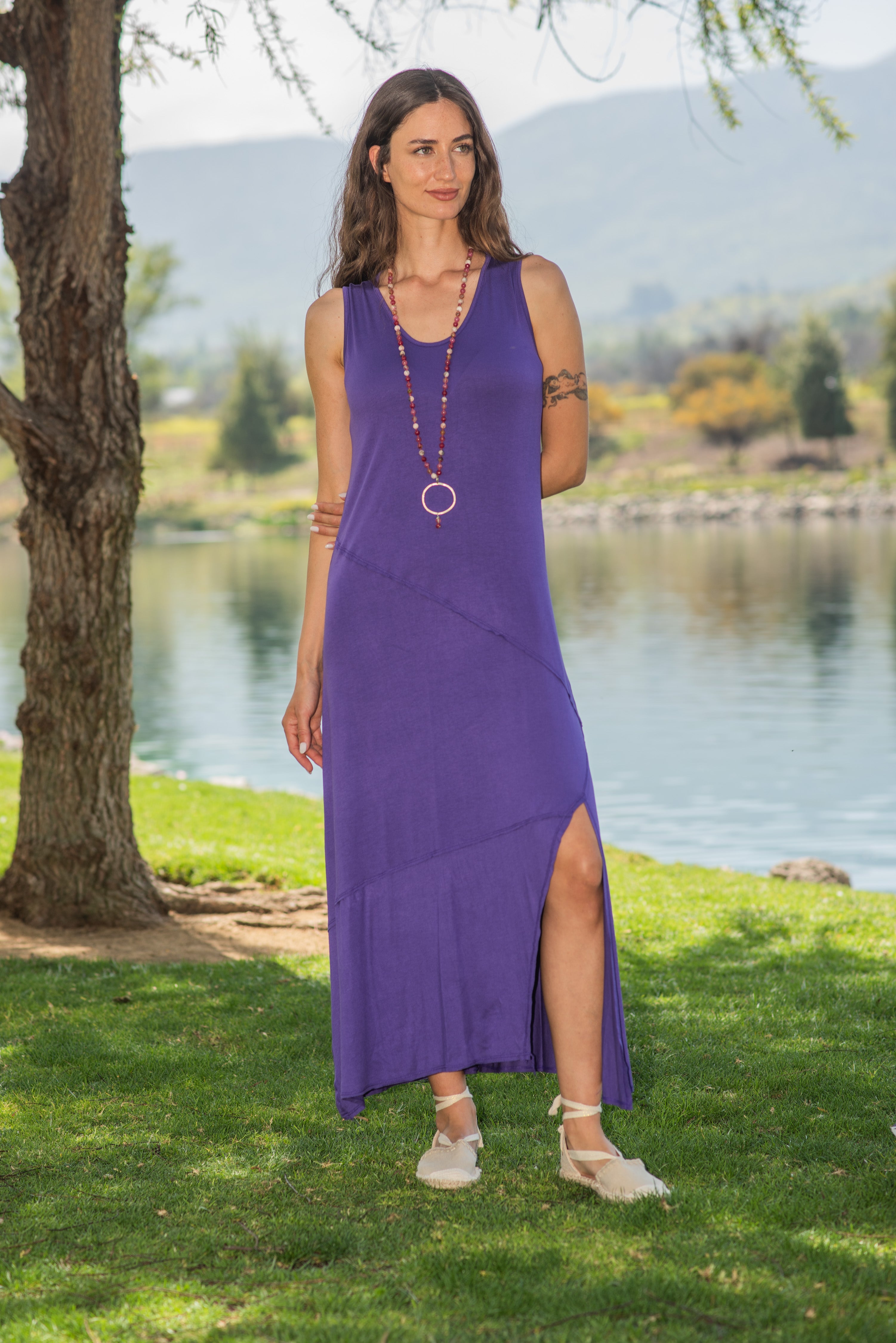 VESTIDO RÍO MORADO