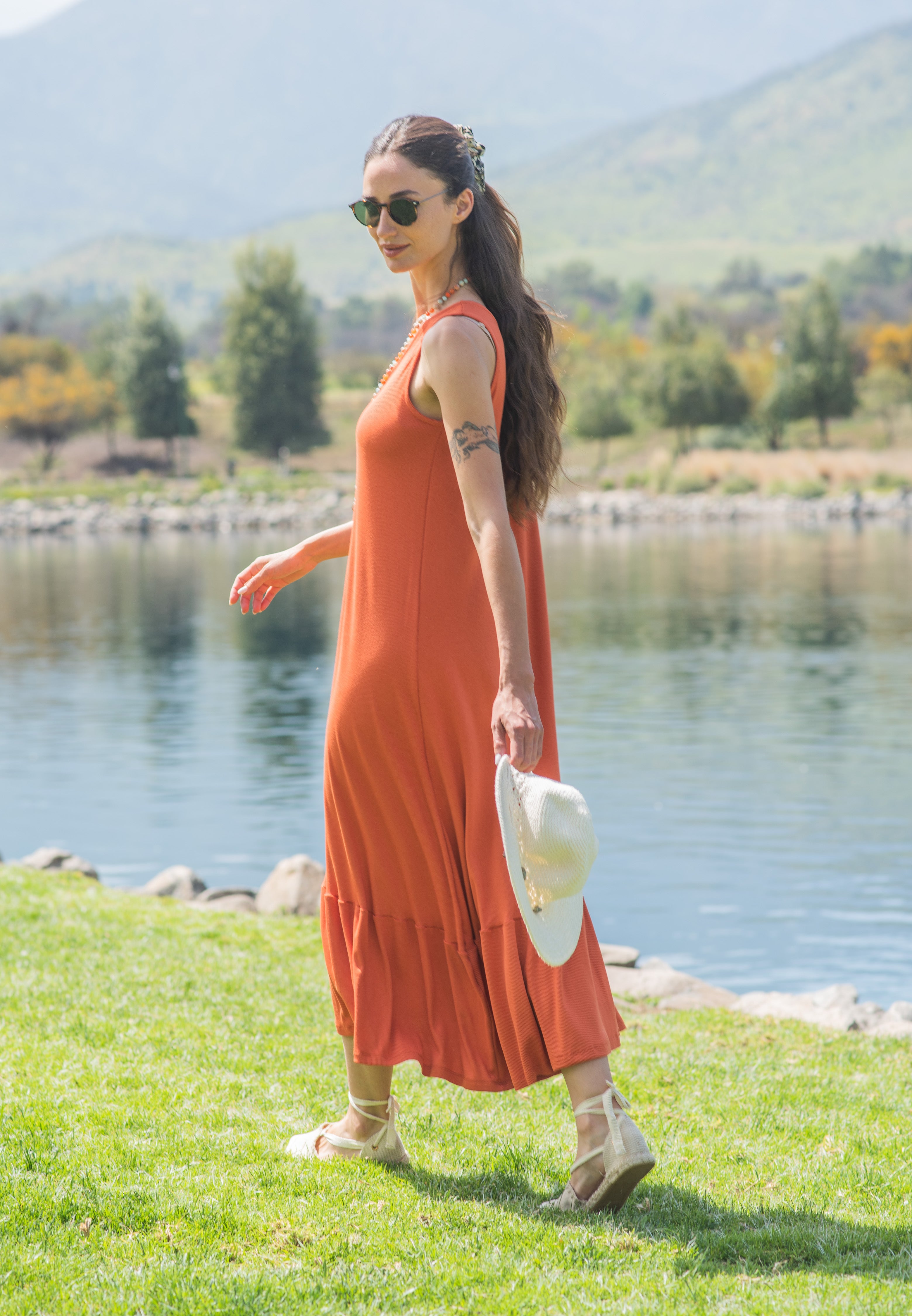 VESTIDO VUELO CANUTÓN LADRILLO