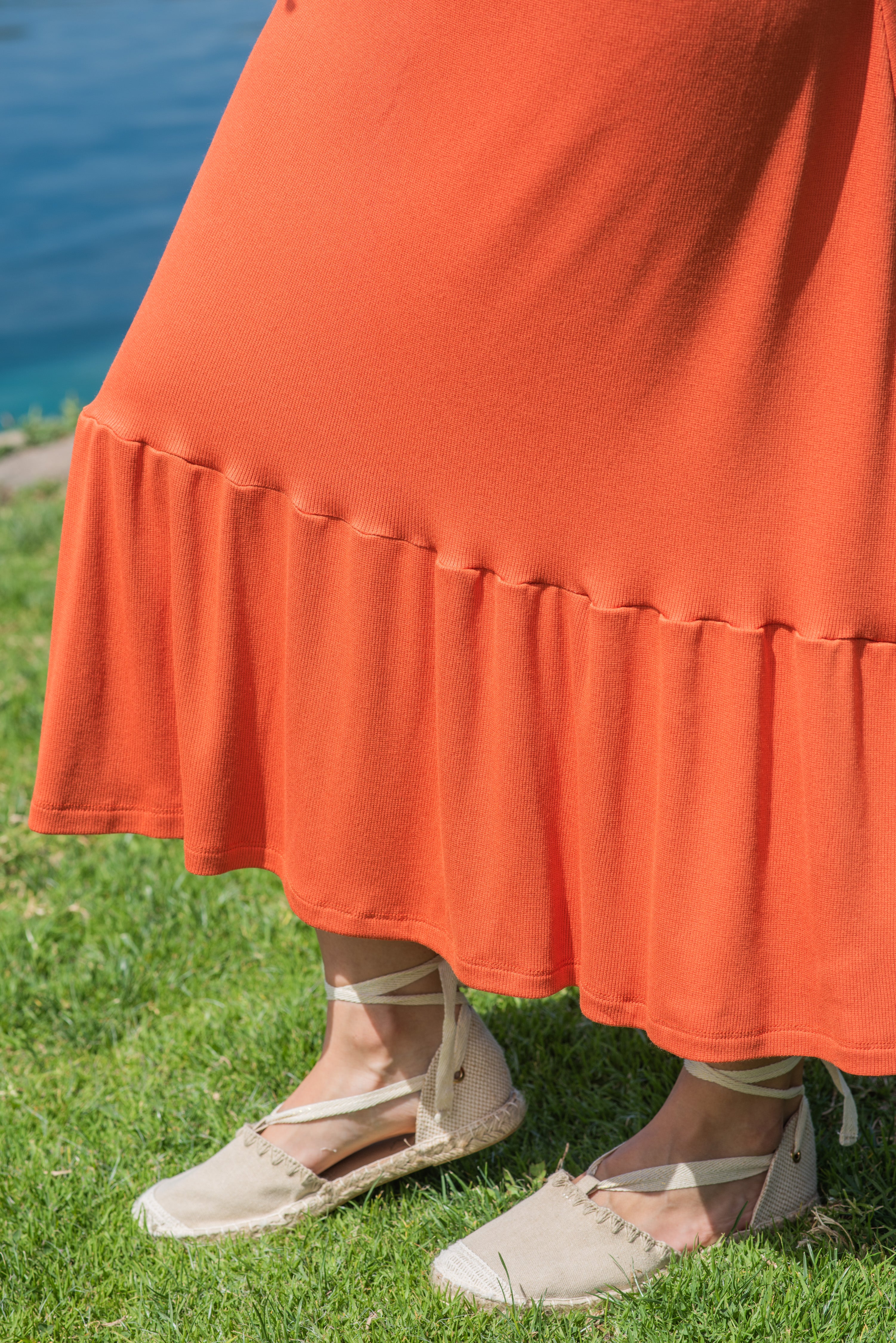 VESTIDO VUELO CANUTÓN LADRILLO