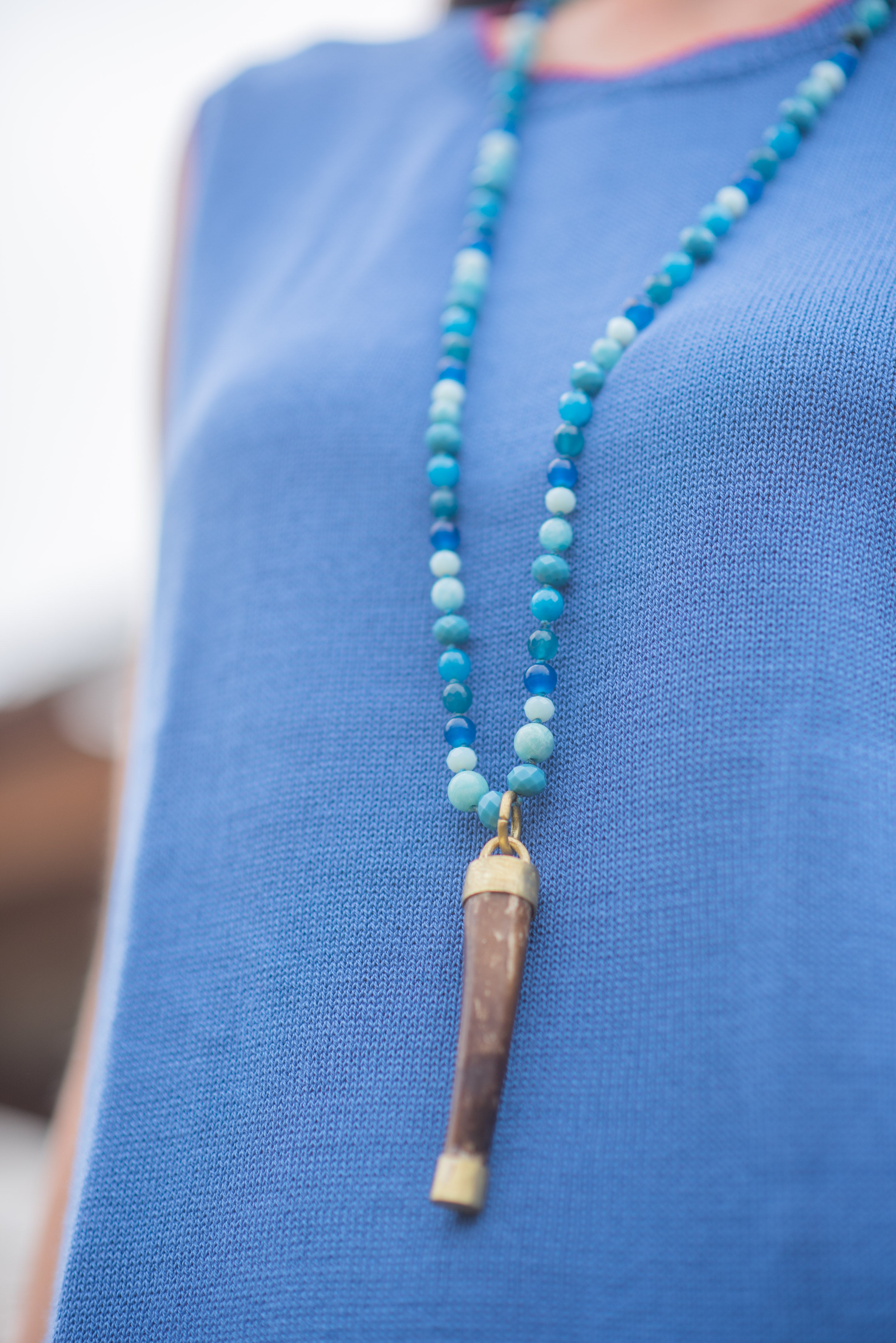 COLLAR PIEDRA AGATA CACHO MADERA AZUL