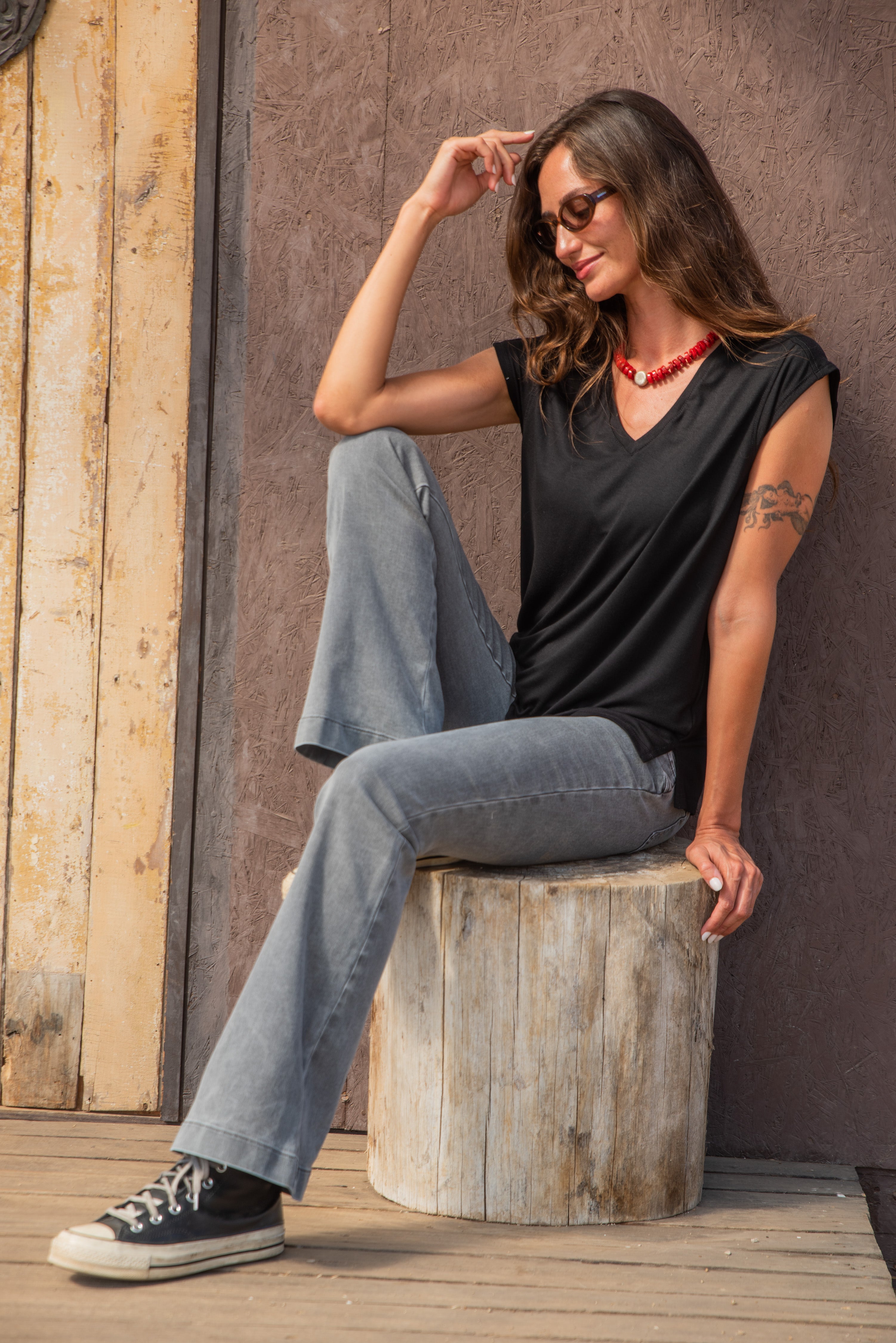 PANTALÓN JEANS KATE GRIS