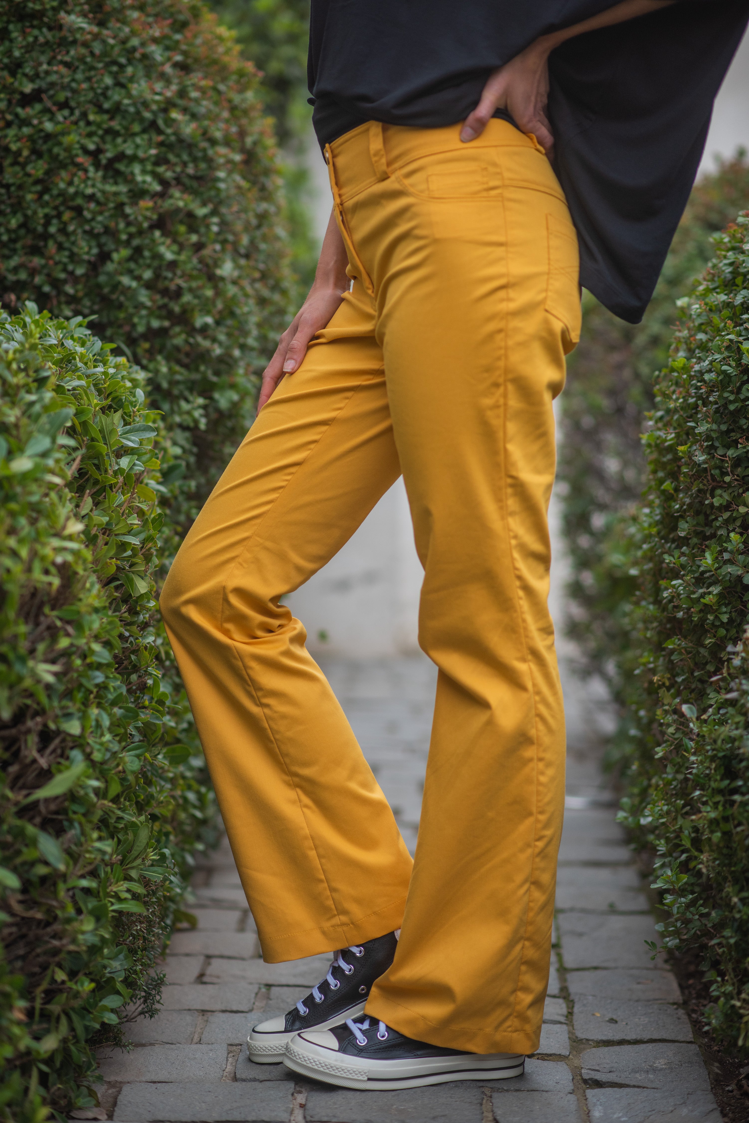 PANTALÓN GABARDINA MOSTAZA