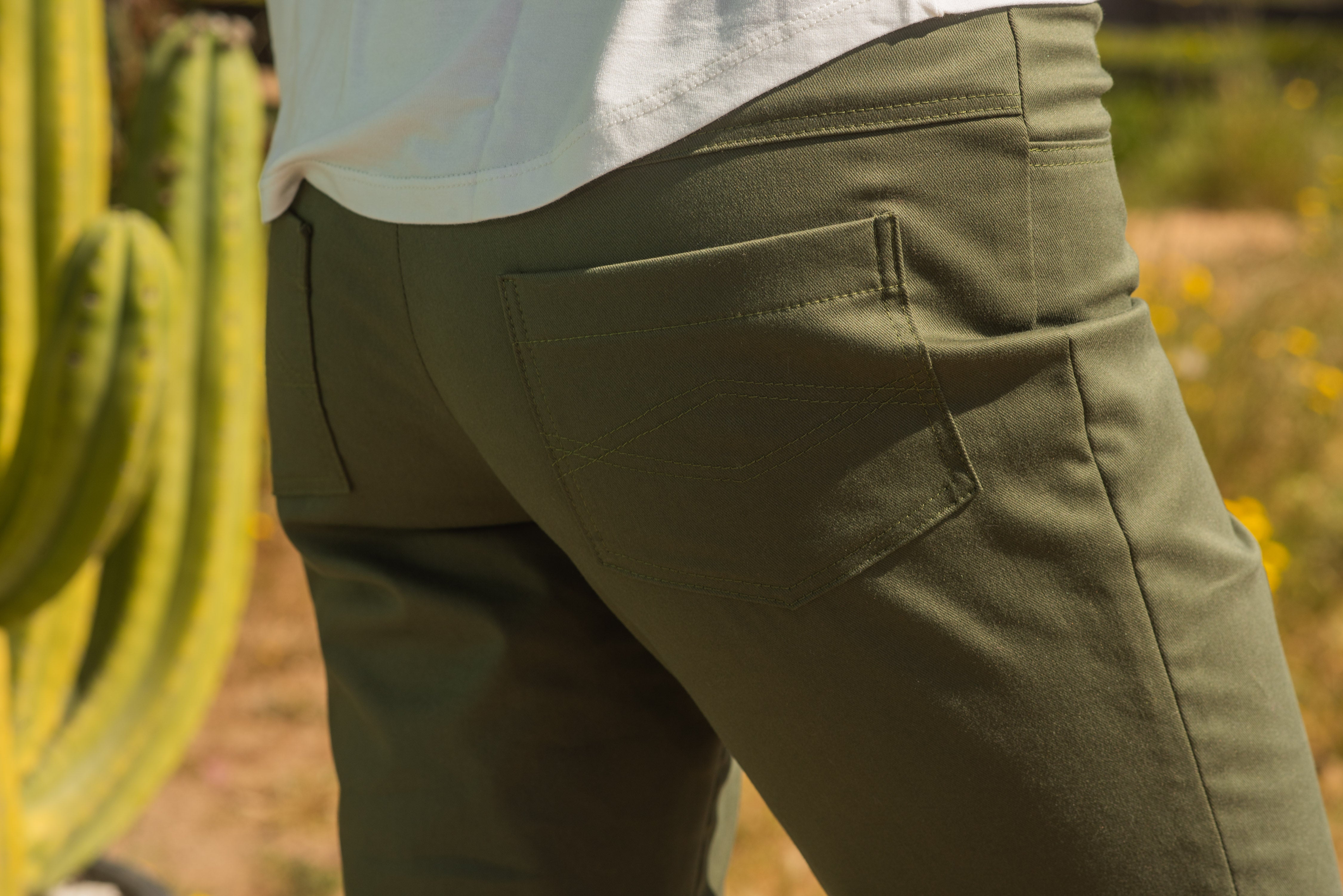 PANTALÓN GABARDINA VERDE