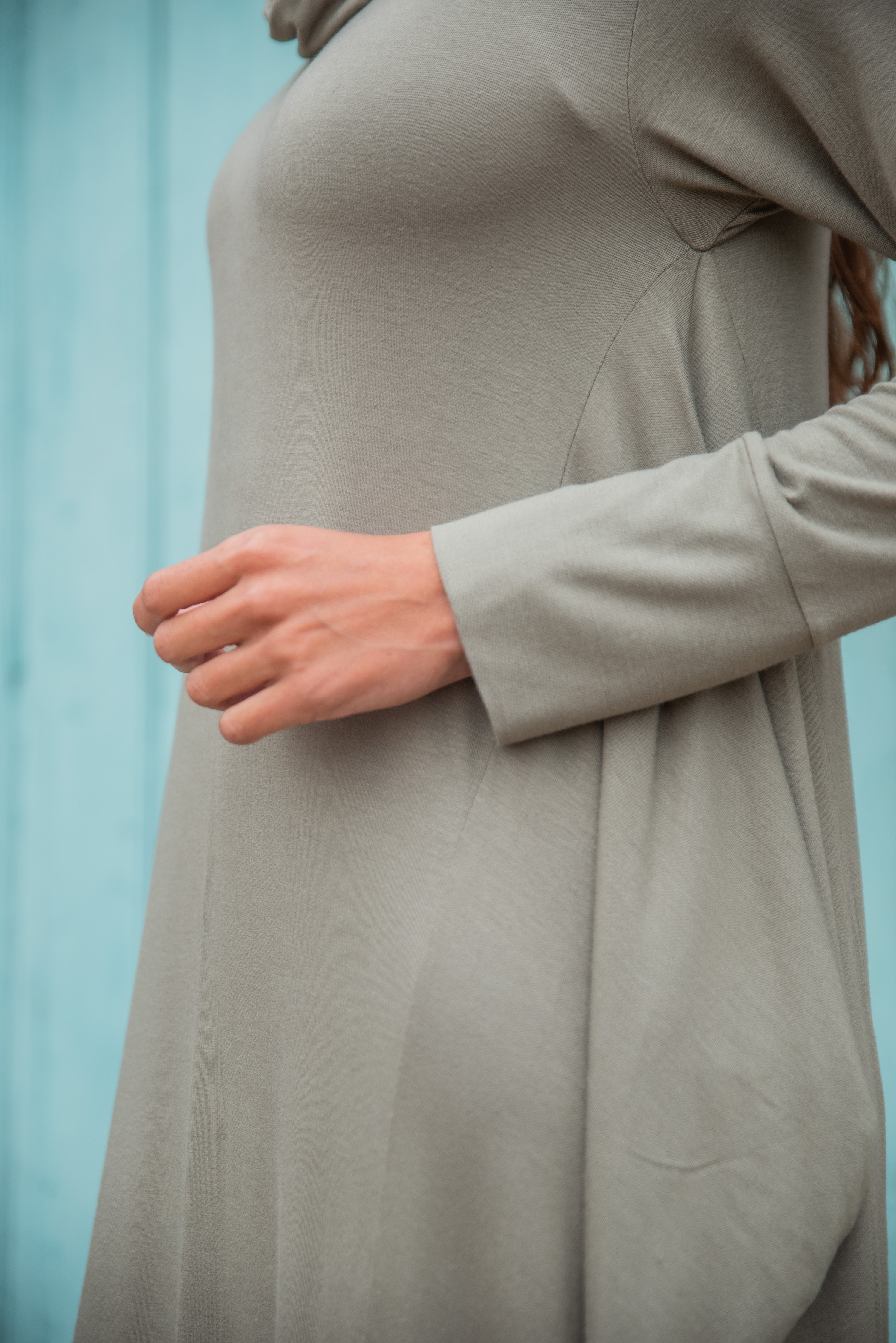 VESTIDO MURCIÉLAGO MUSGO