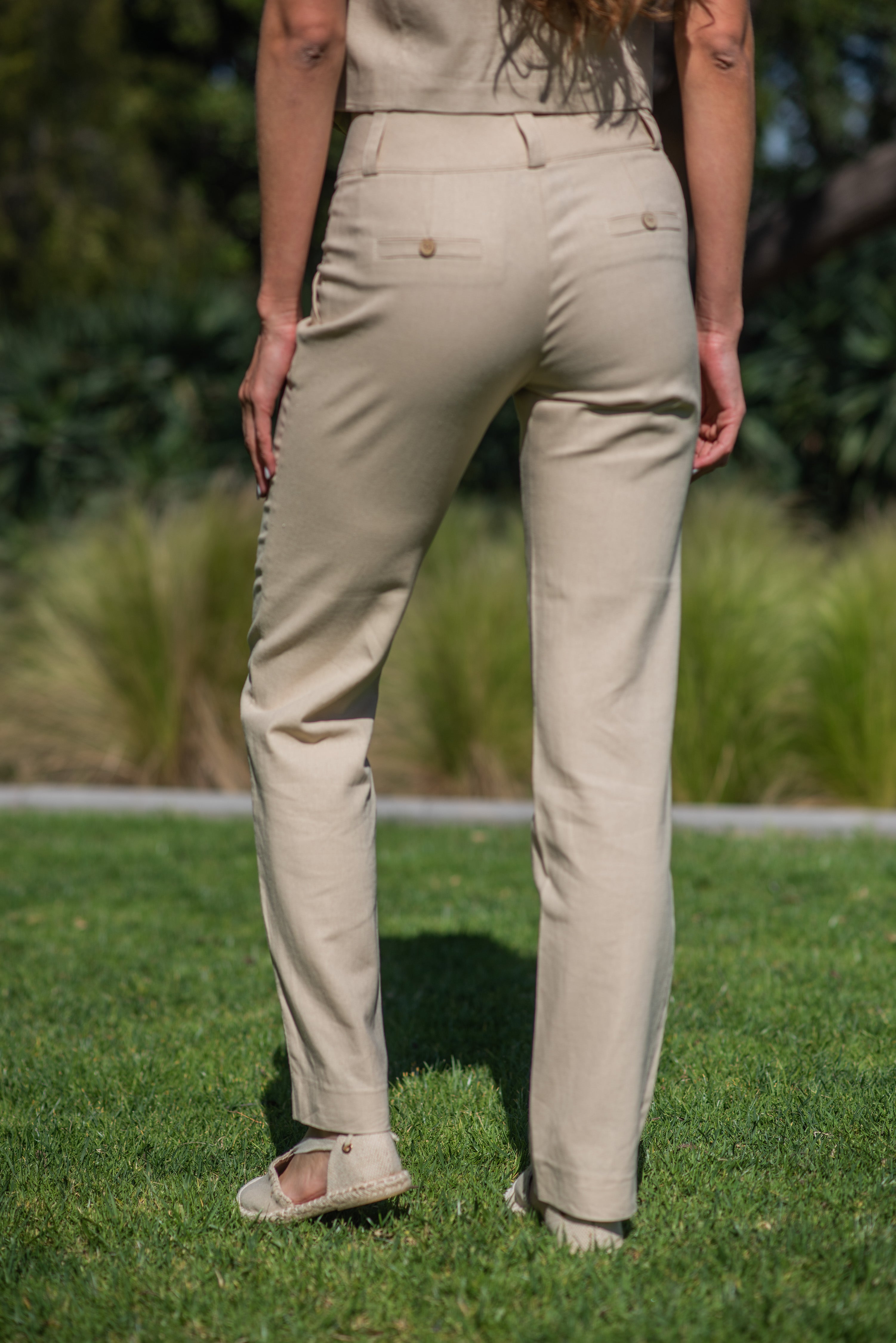 PANTALON LINO MODELO CLASICO