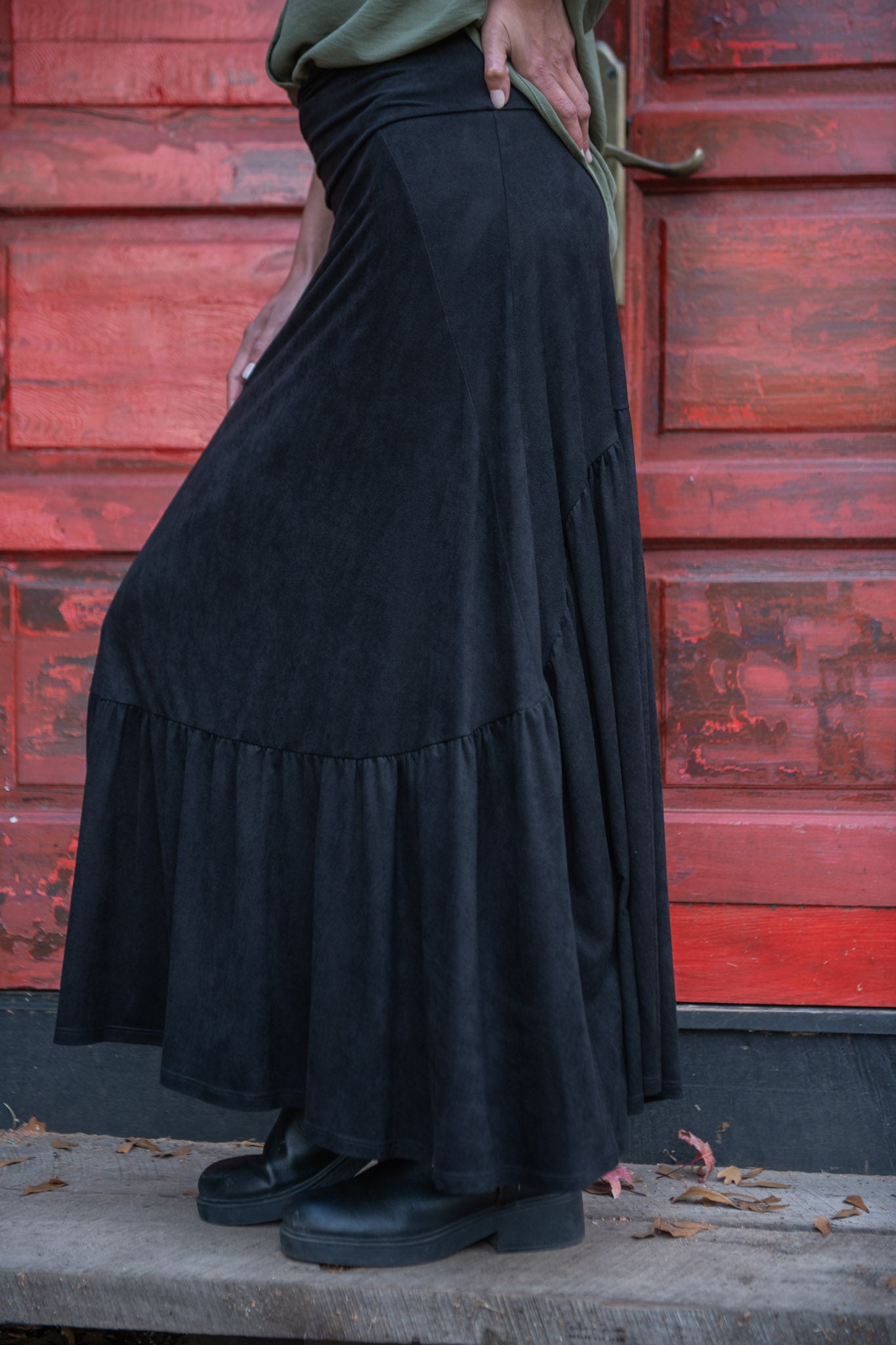 POLLERA GAMUZA NEGRA