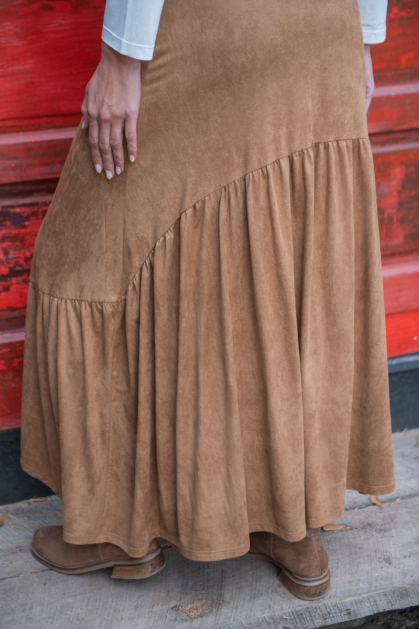 POLLERA GAMUZA CAMEL