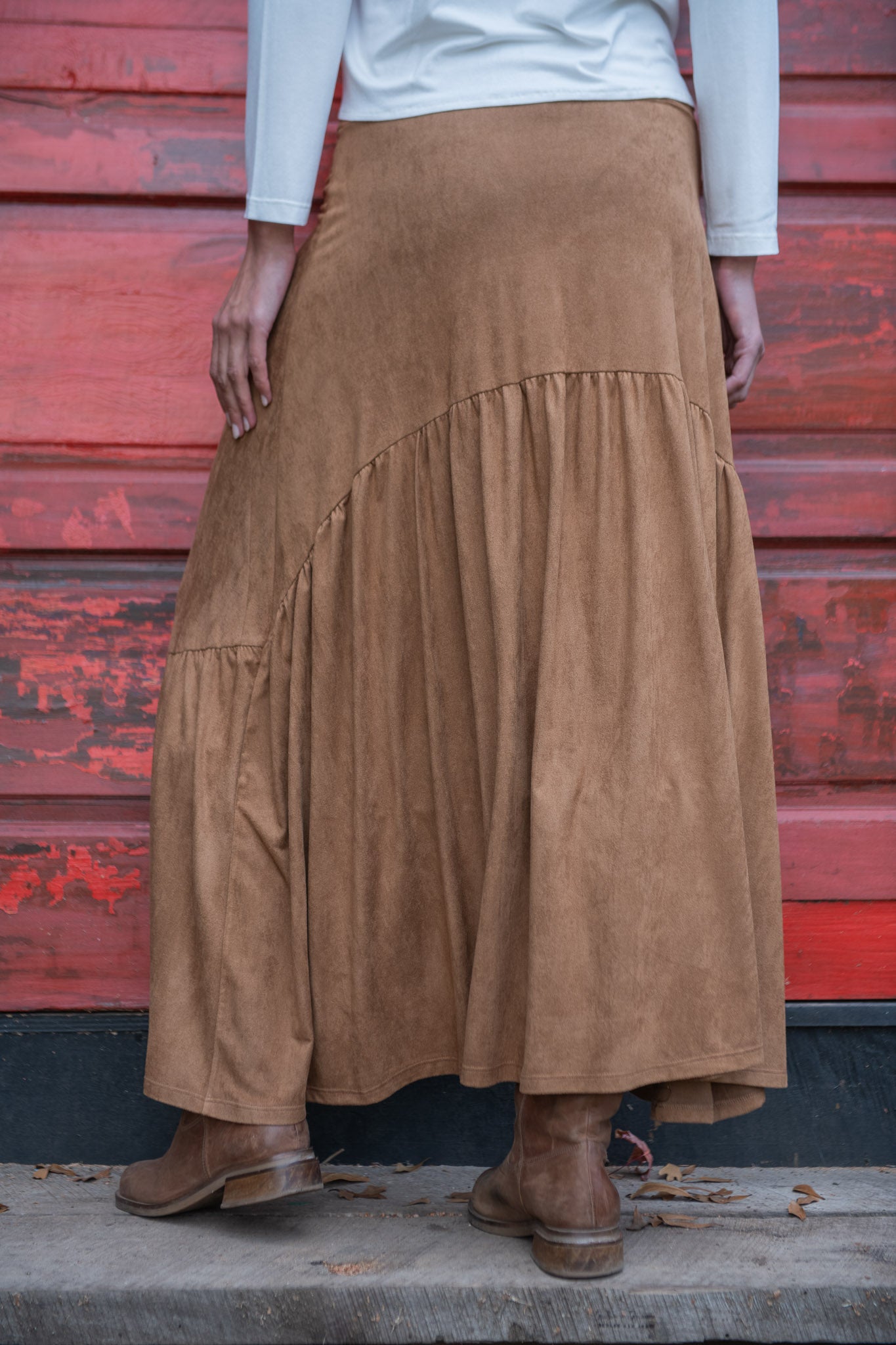 POLLERA GAMUZA CAMEL