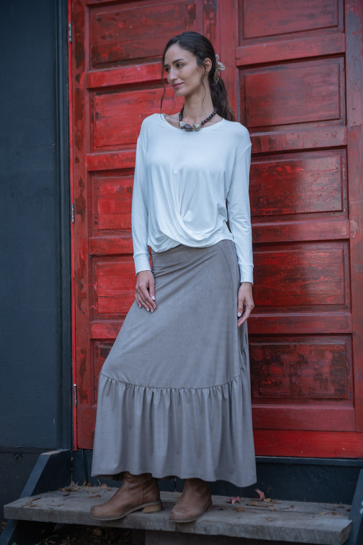 POLLERA GAMUZA TAUPE