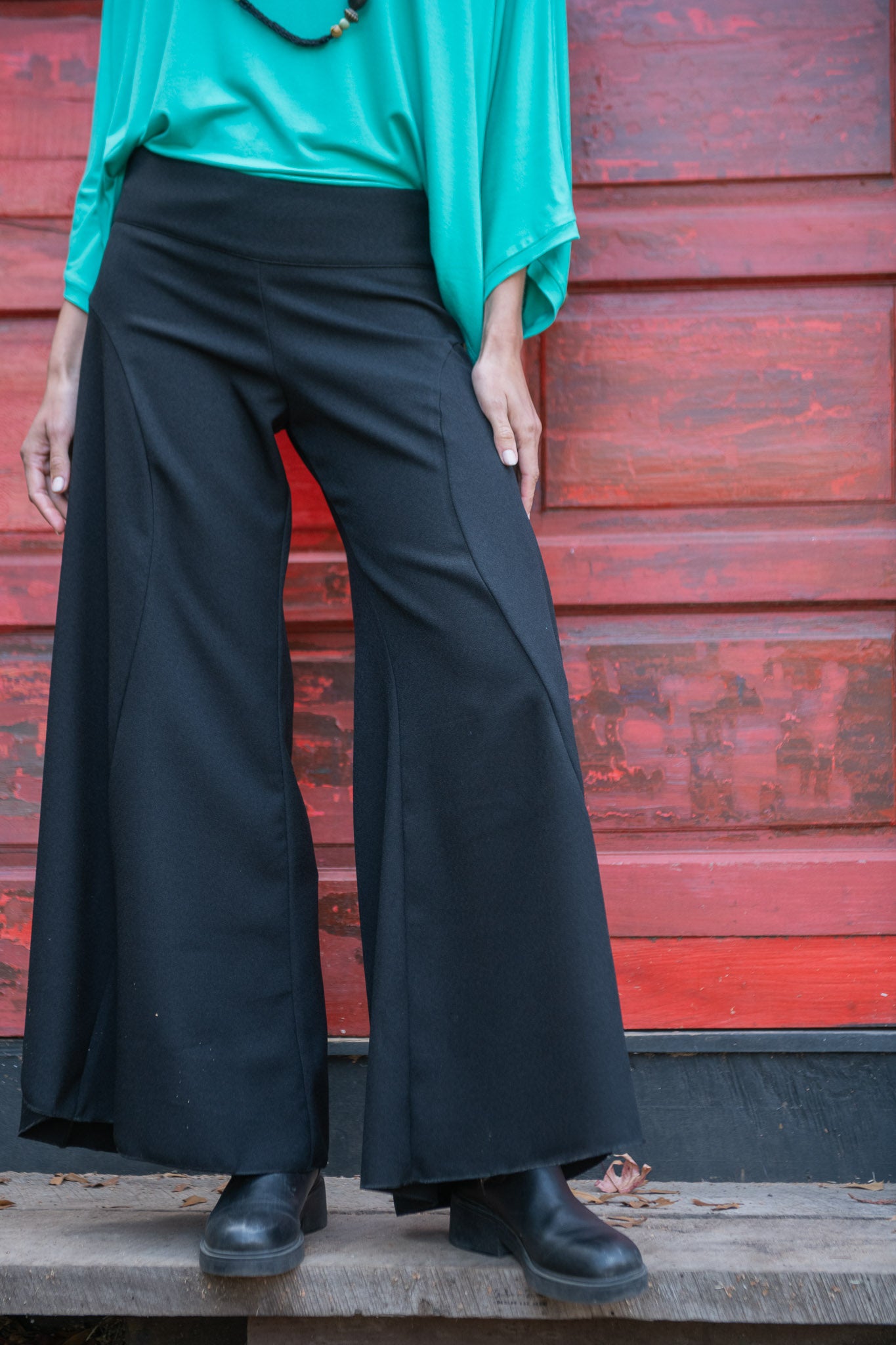 PANTALÓN COTY NEGRO