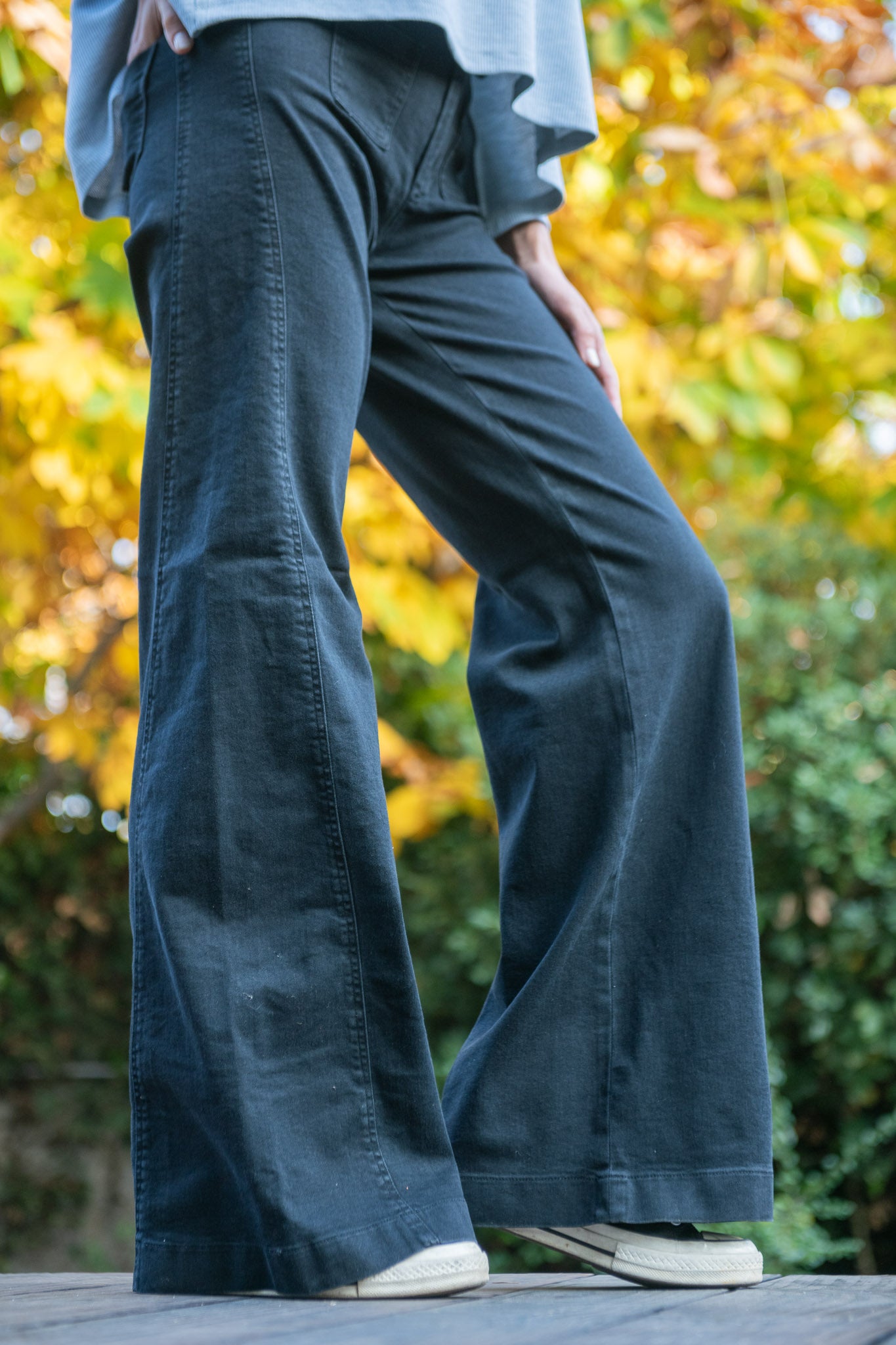 JEANS BOLSILLO NEGRO