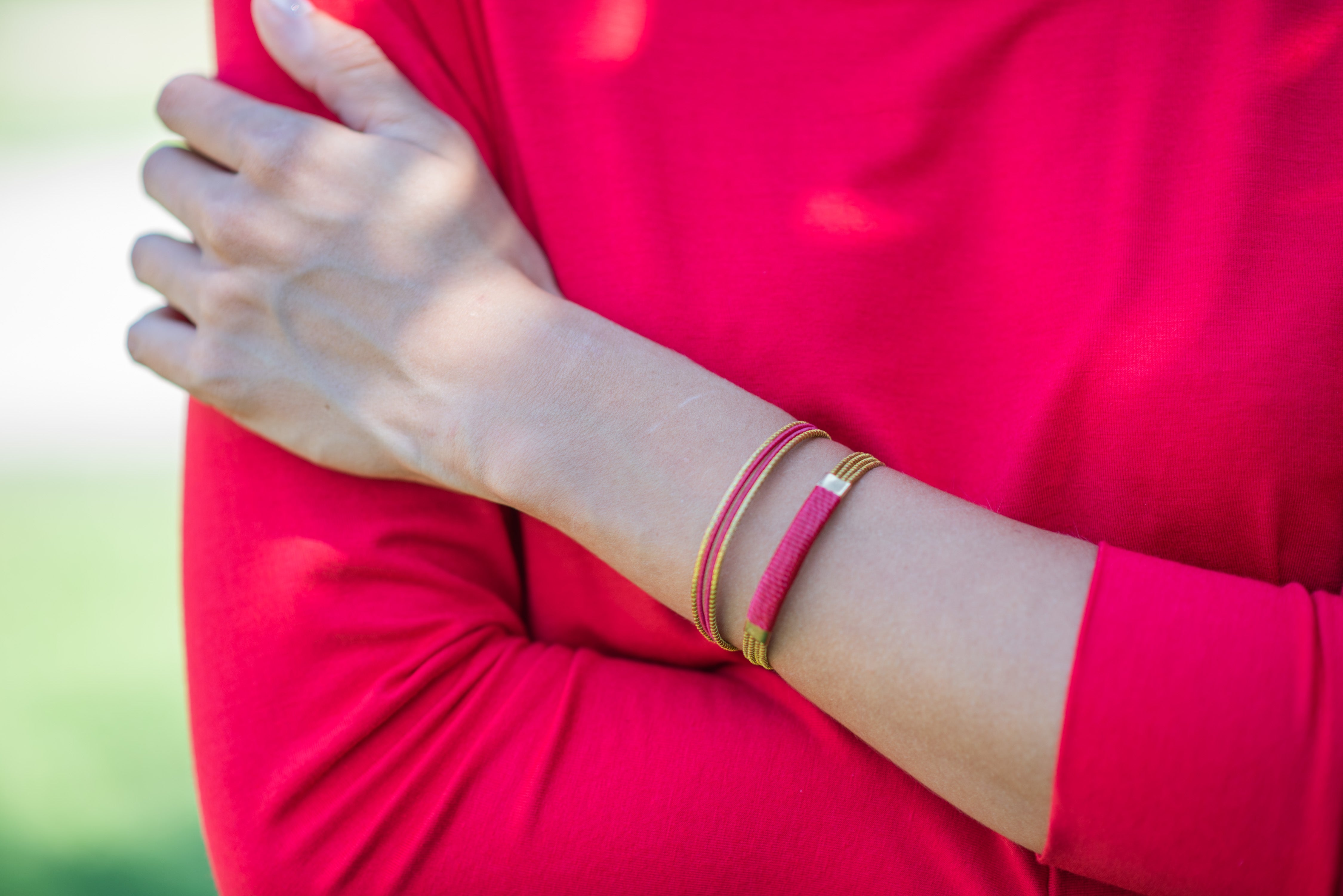 PULSERA ROJO - DORADO