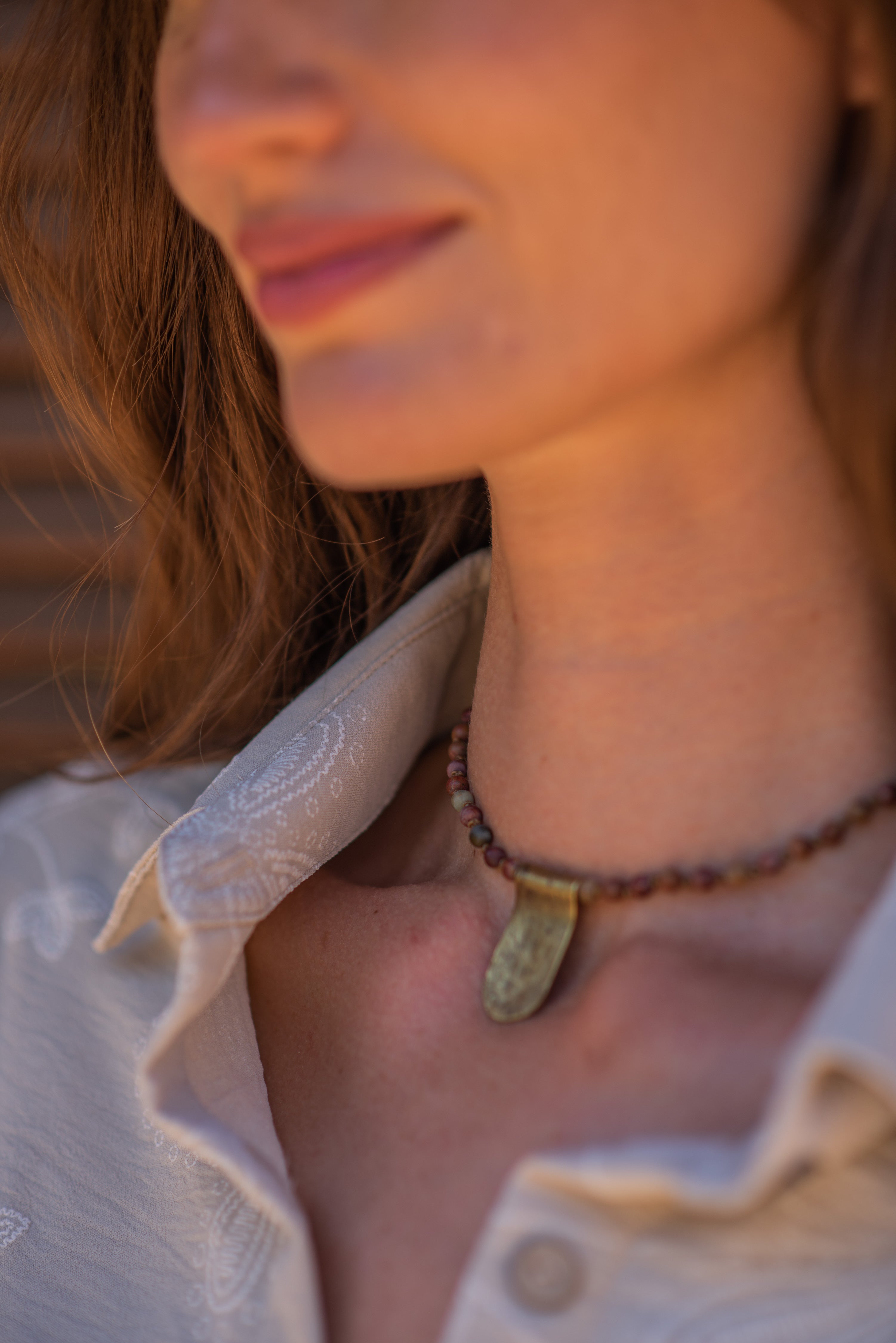 COLLAR TIERRA DORADA