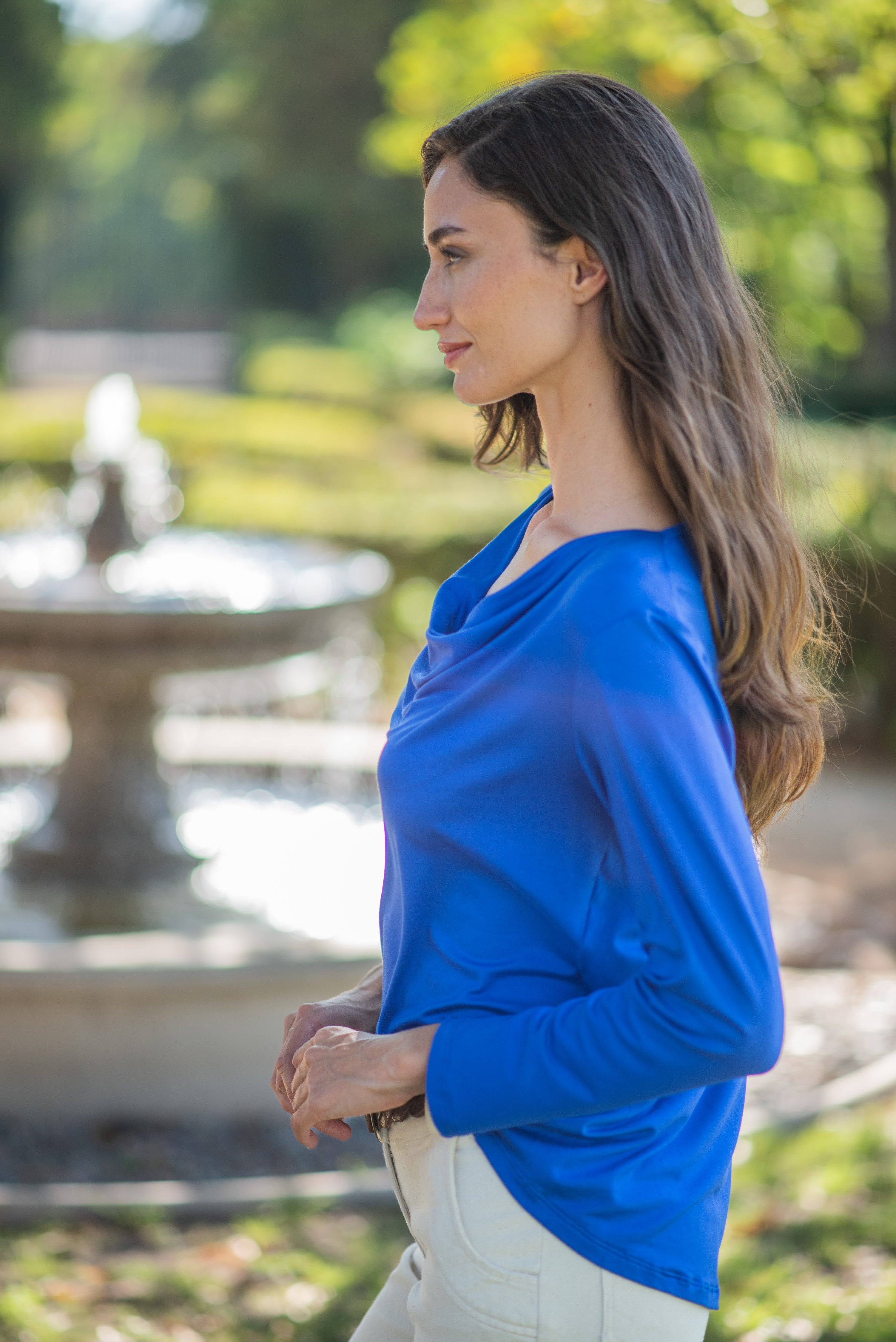 POLERA CUELLO DRAPEADO
