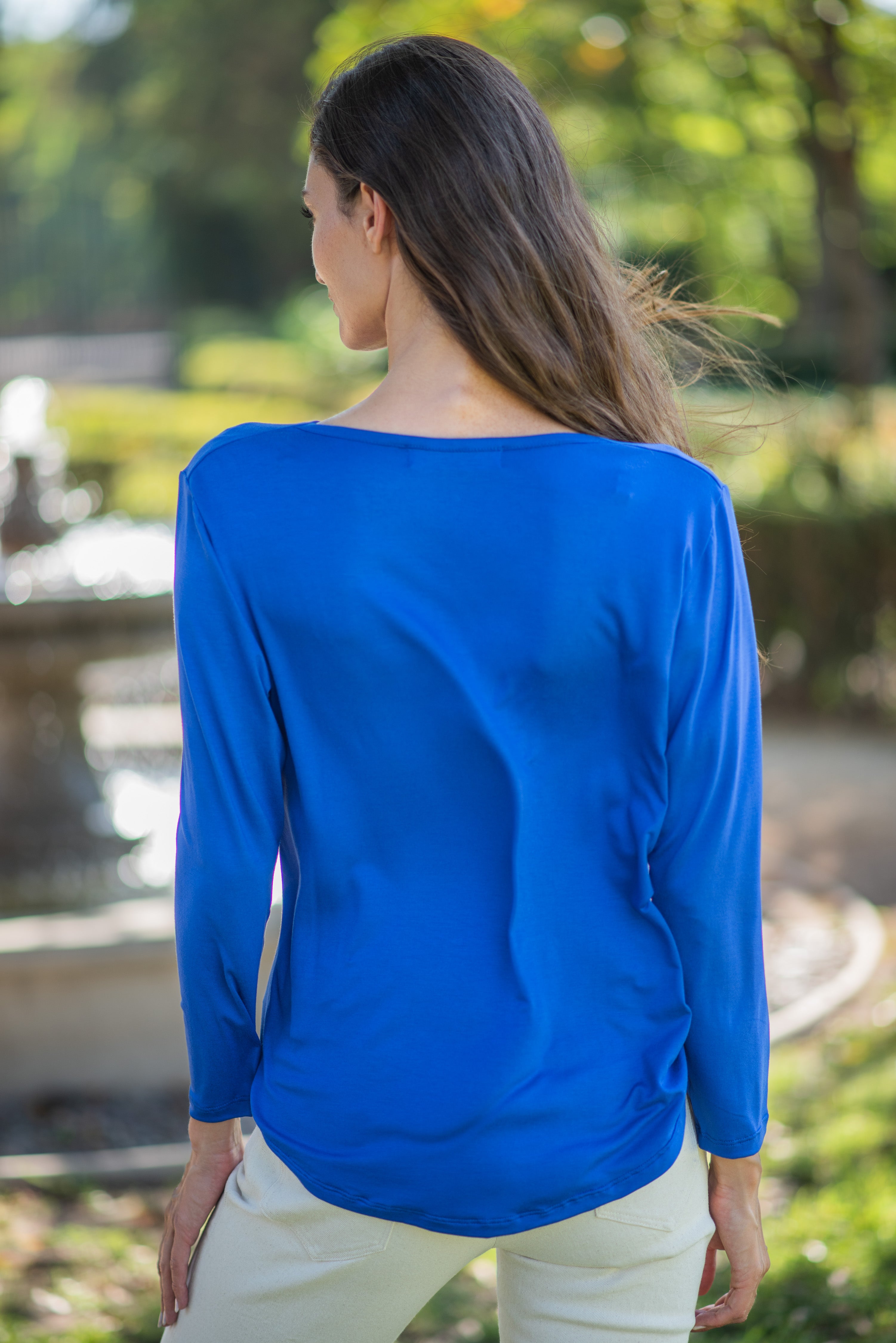 POLERA CUELLO DRAPEADO