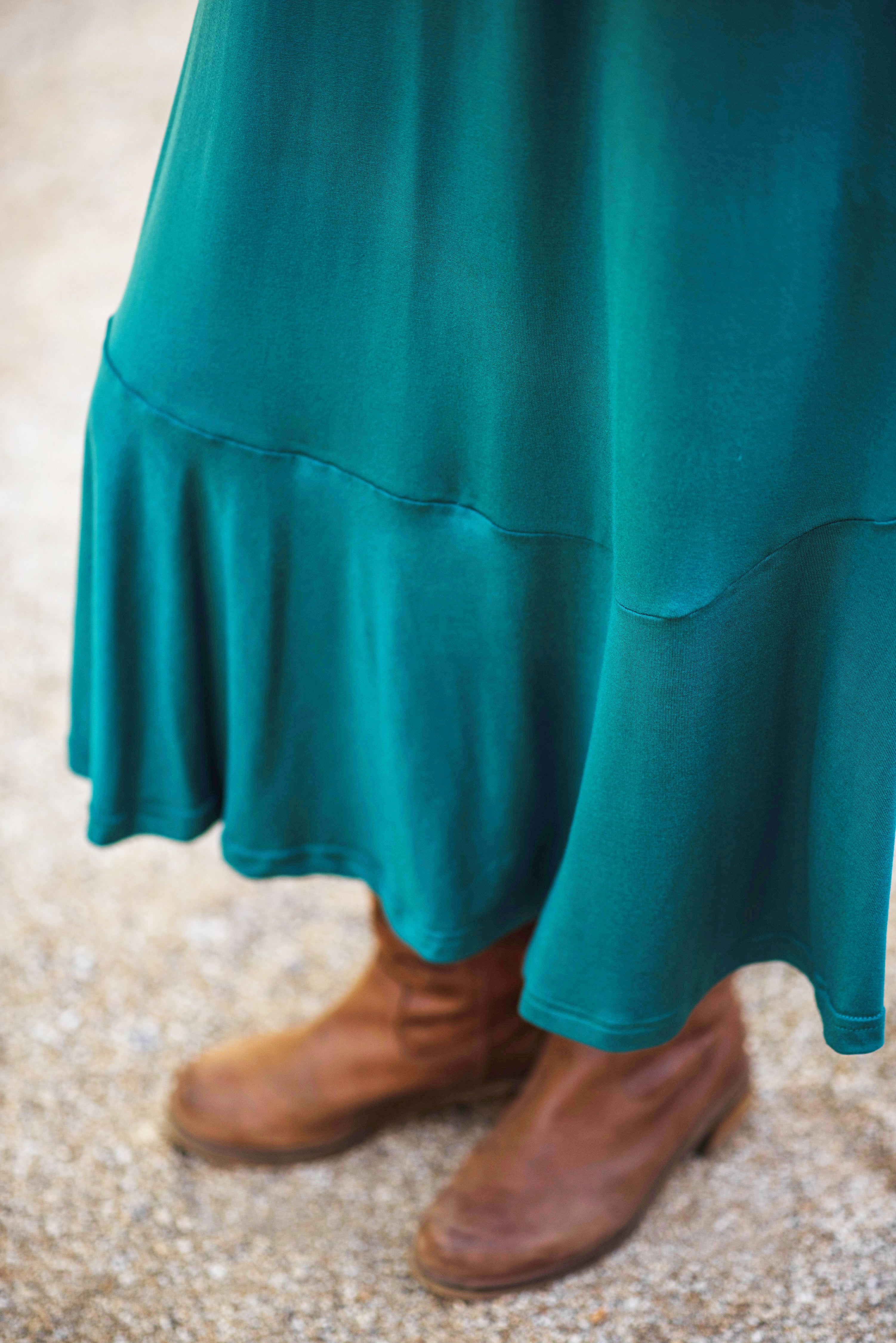 VESTIDO LUISA PETRÓLEO