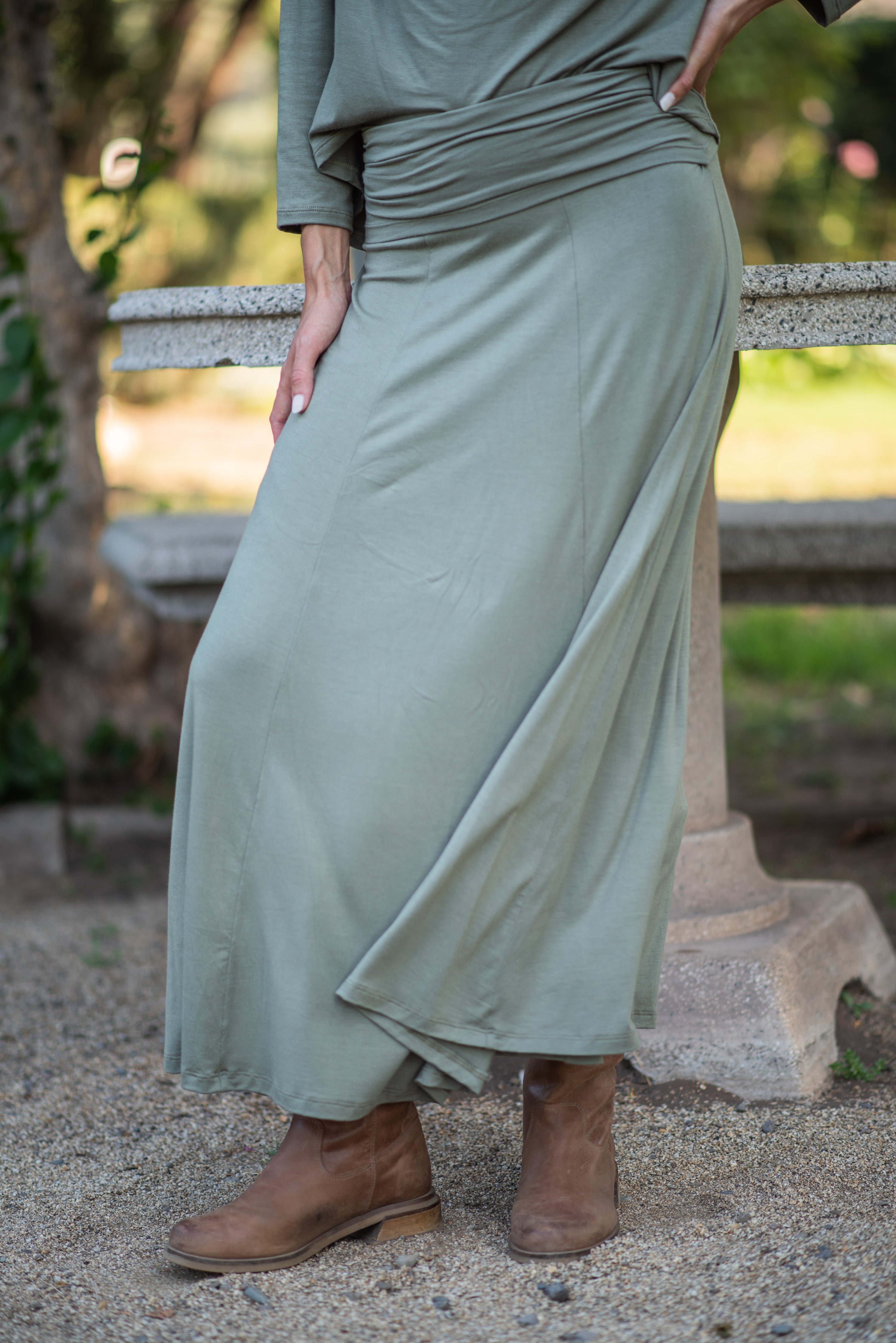 POLLERA PRETINA RECOGIDA